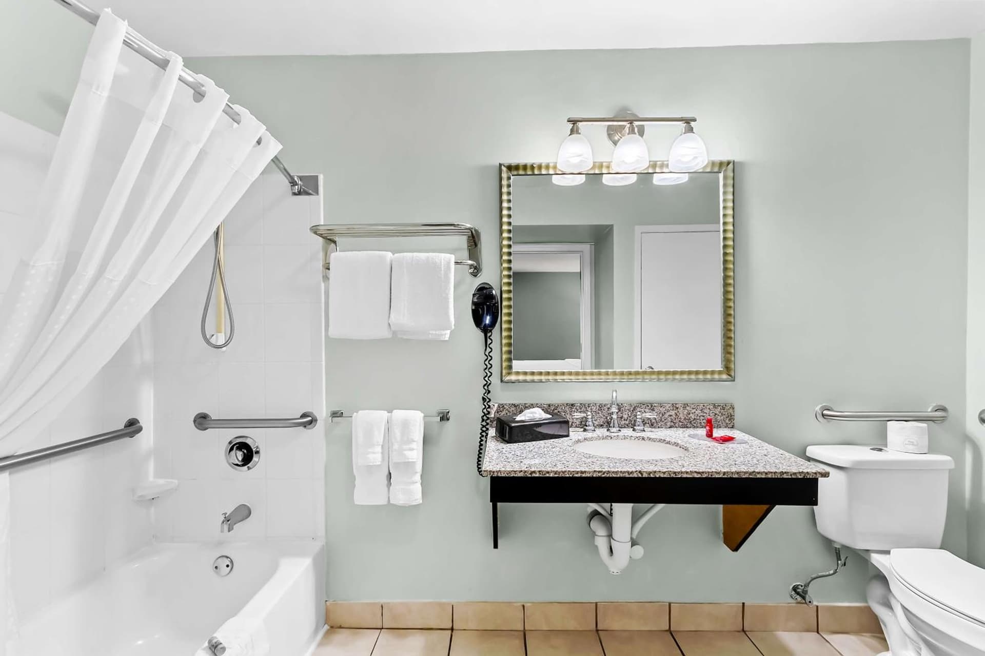 SureStay Studio by Best Western Pensacola gallery photo in Pensacola, FL — image 14