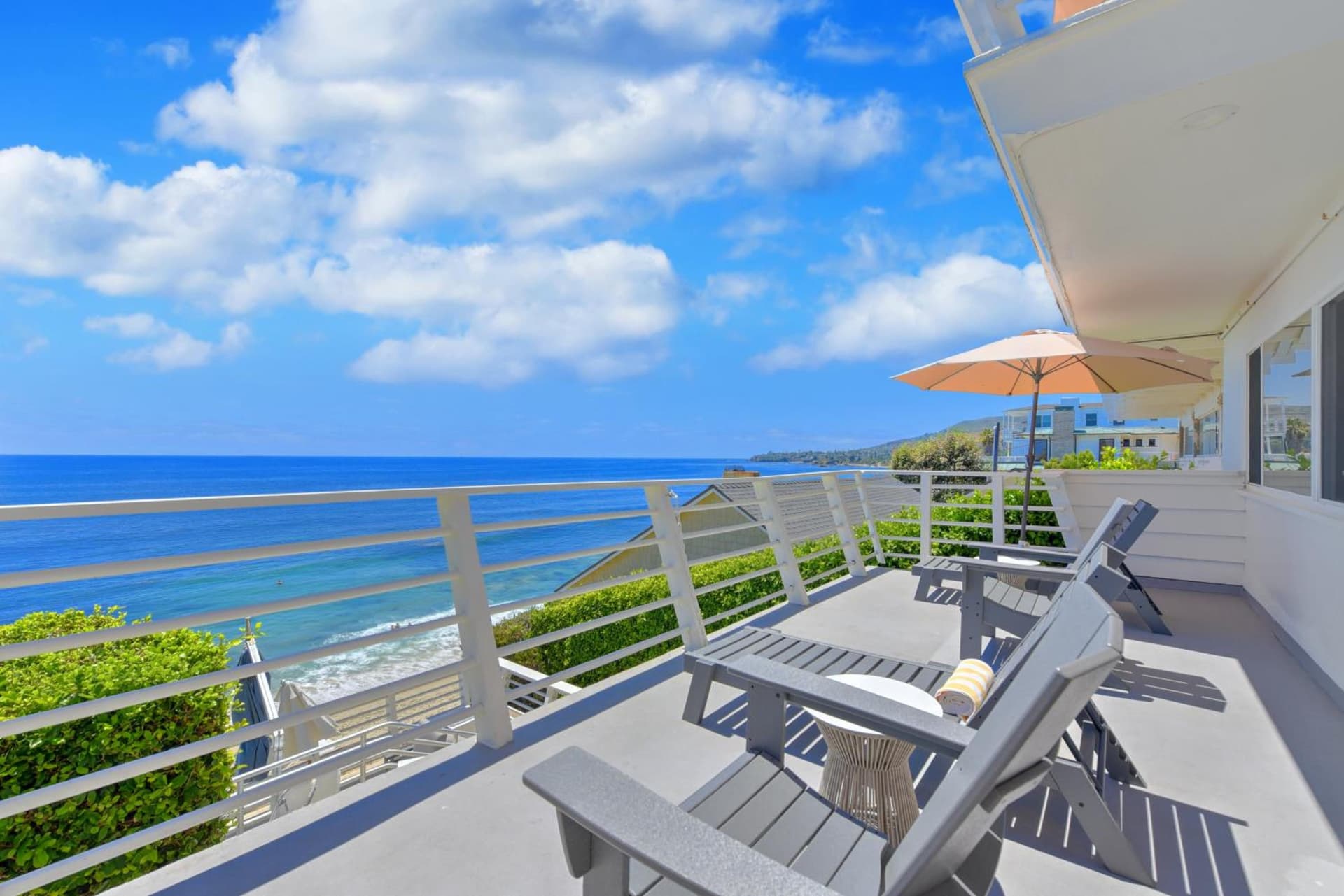 Laguna Surf Lodge by SCP Hotels interior in Laguna Beach, CA — gallery photo 2