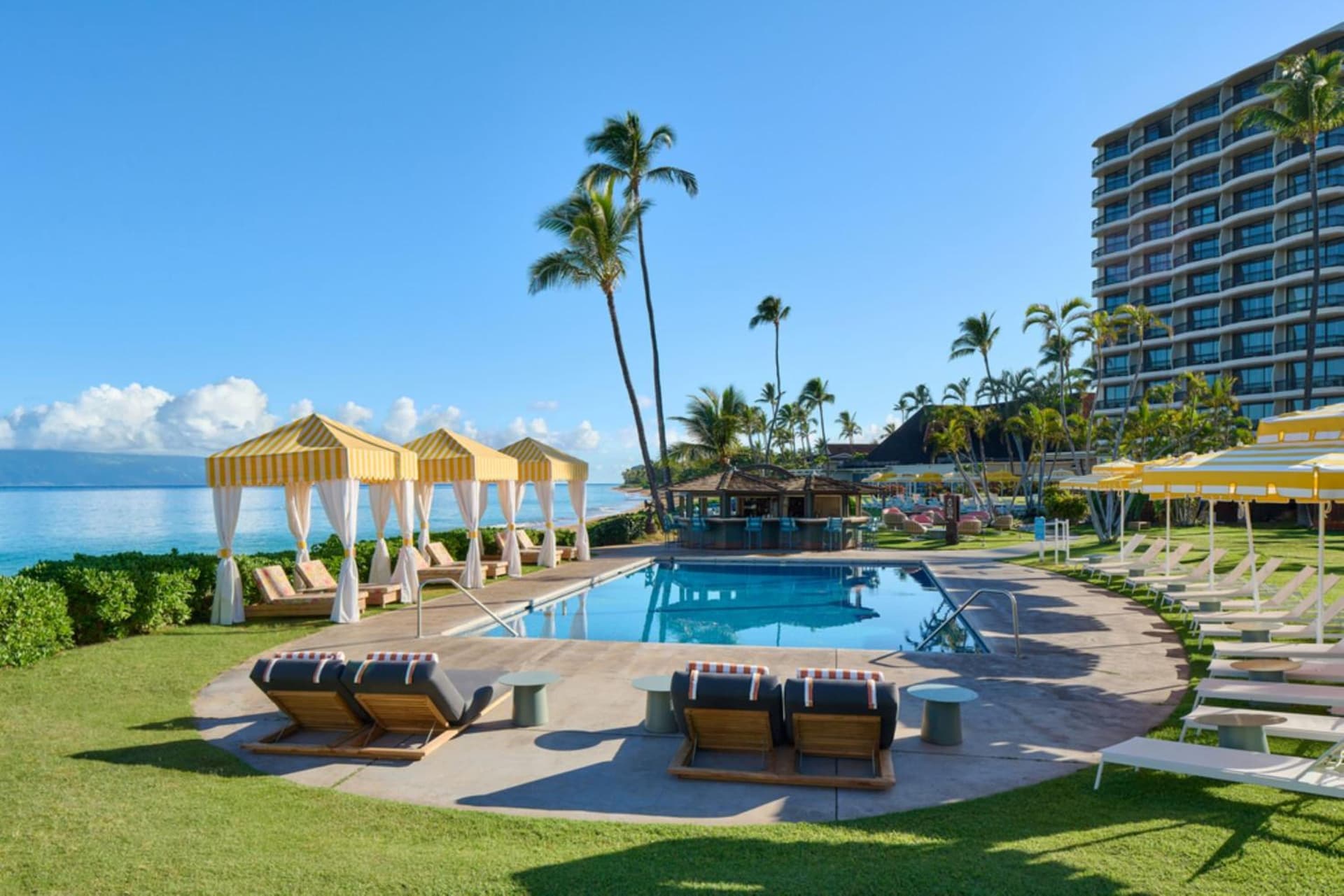 Royal Lahaina Resort & Bungalows interior in Lahaina, HI — gallery photo 2