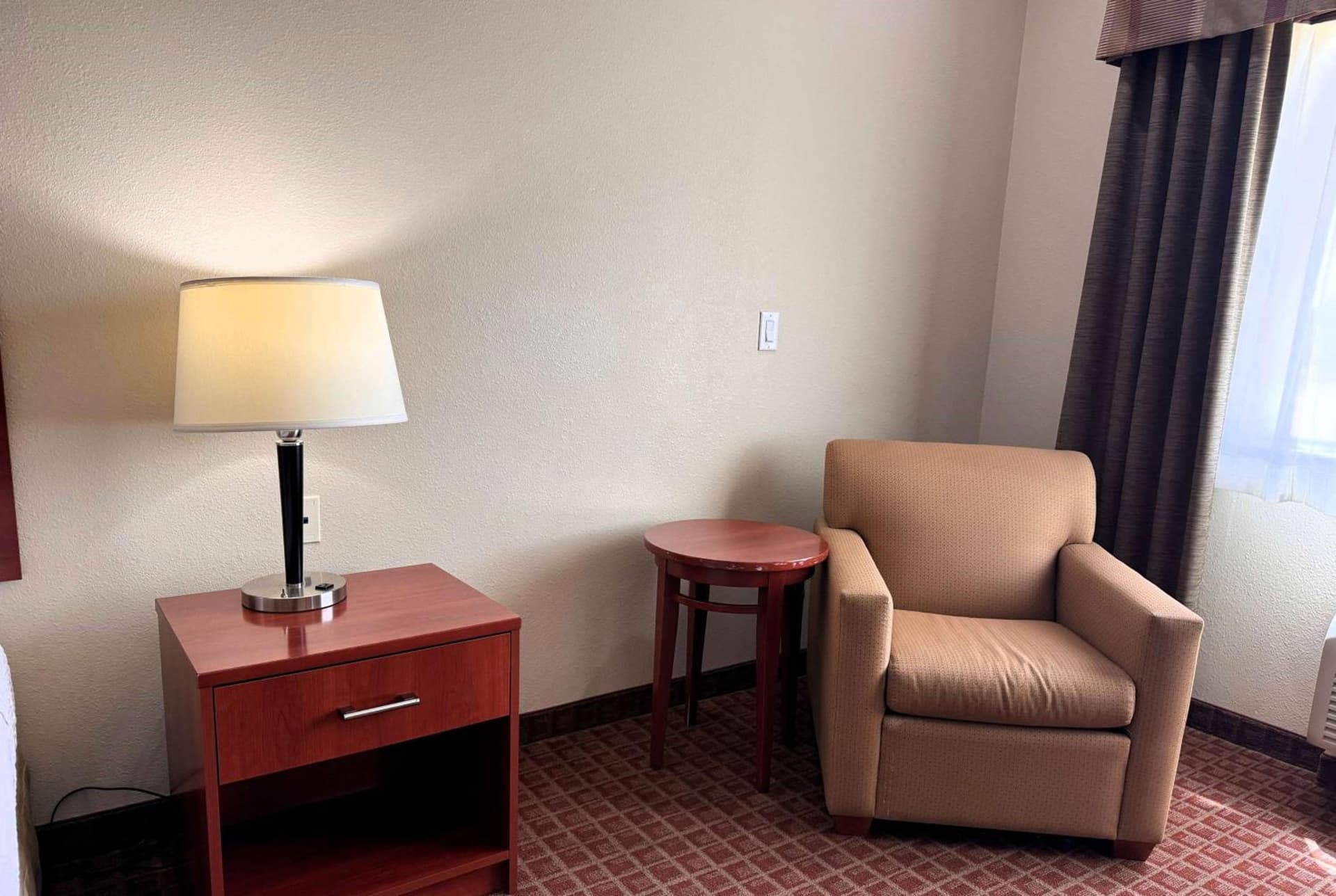 Ramada by Wyndham College Station gallery photo in College Station, TX — image 70