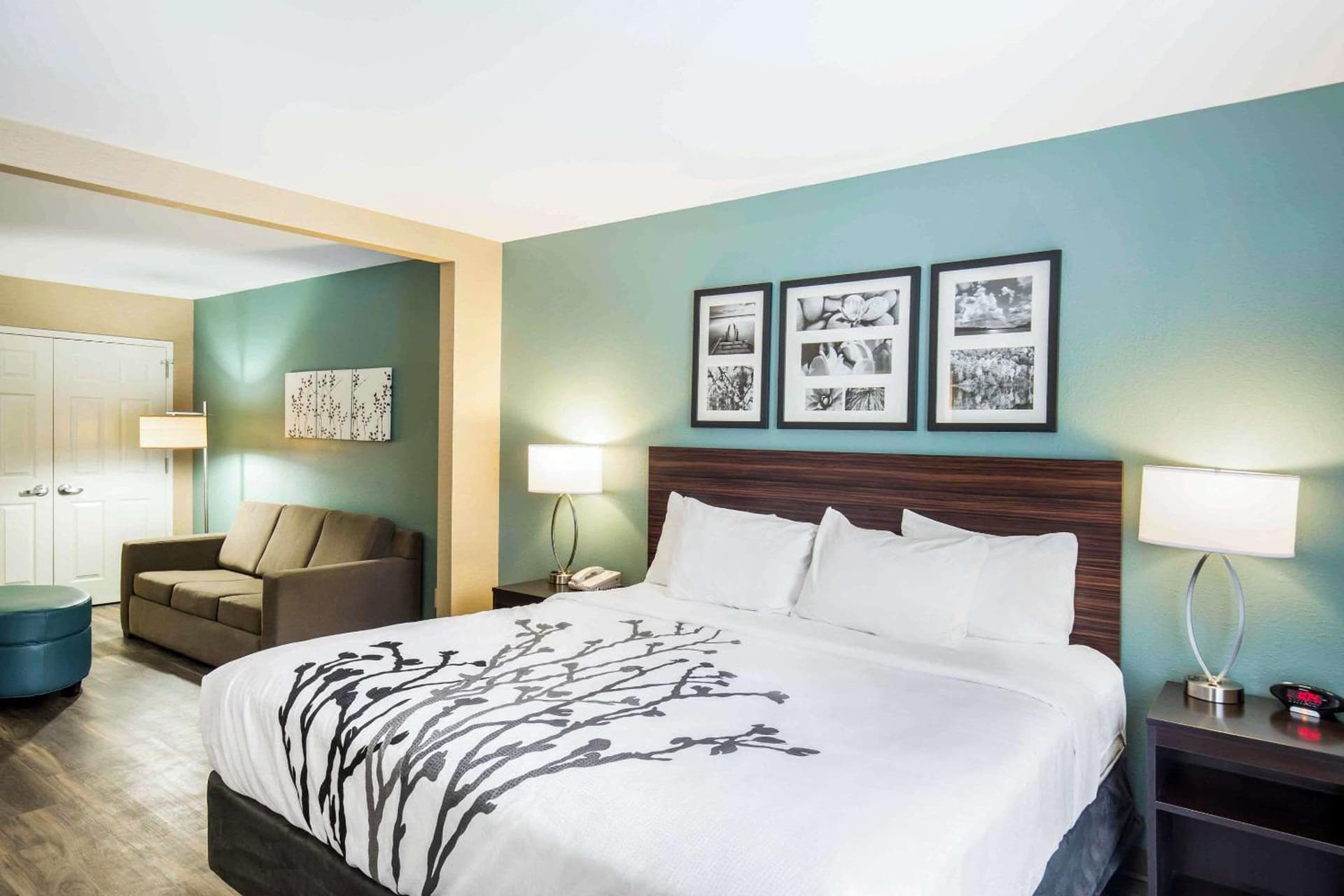 Sleep Inn & Suites Dunmore gallery photo in Dunmore, PA — image 7