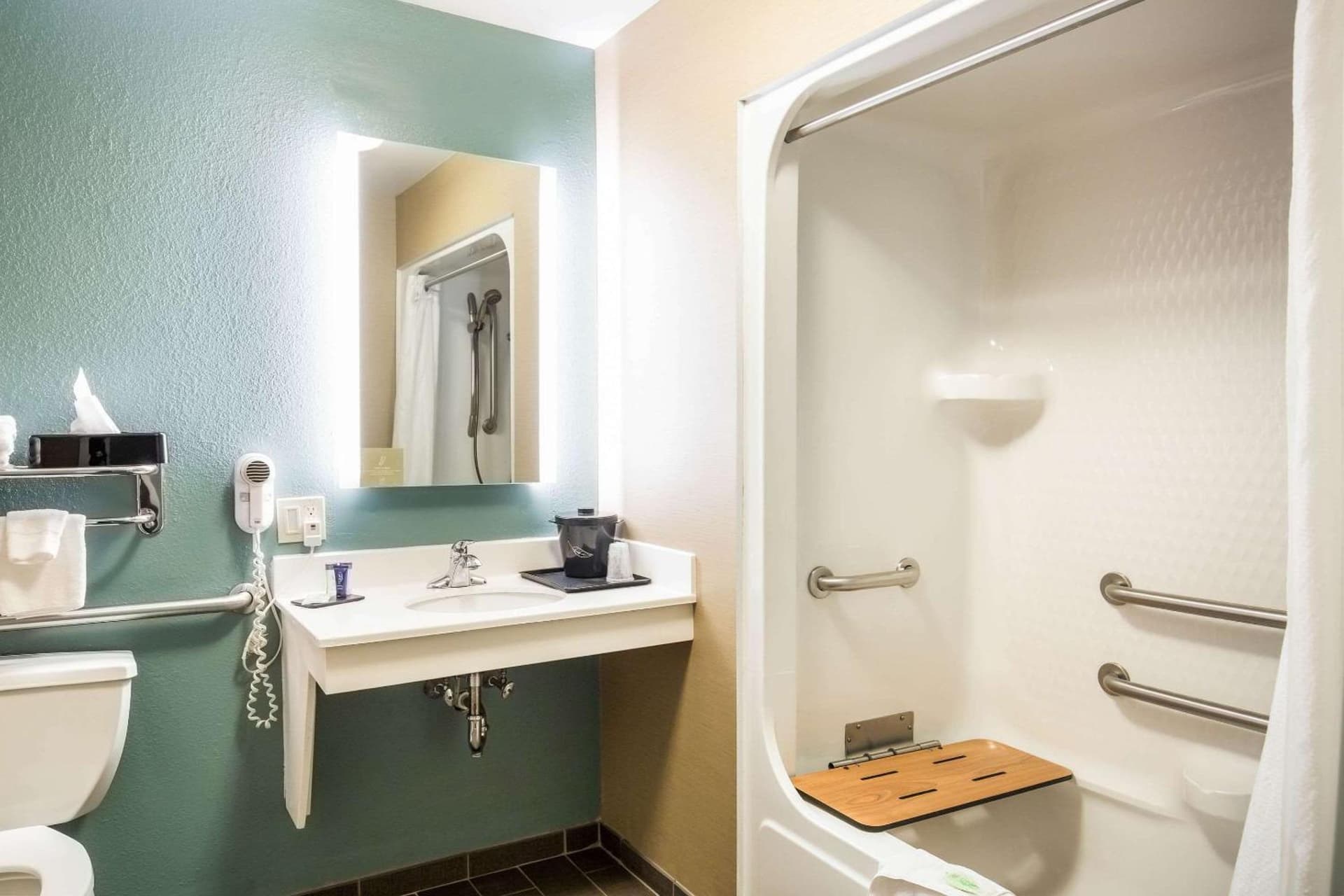 Sleep Inn & Suites Dunmore gallery photo in Dunmore, PA — image 27