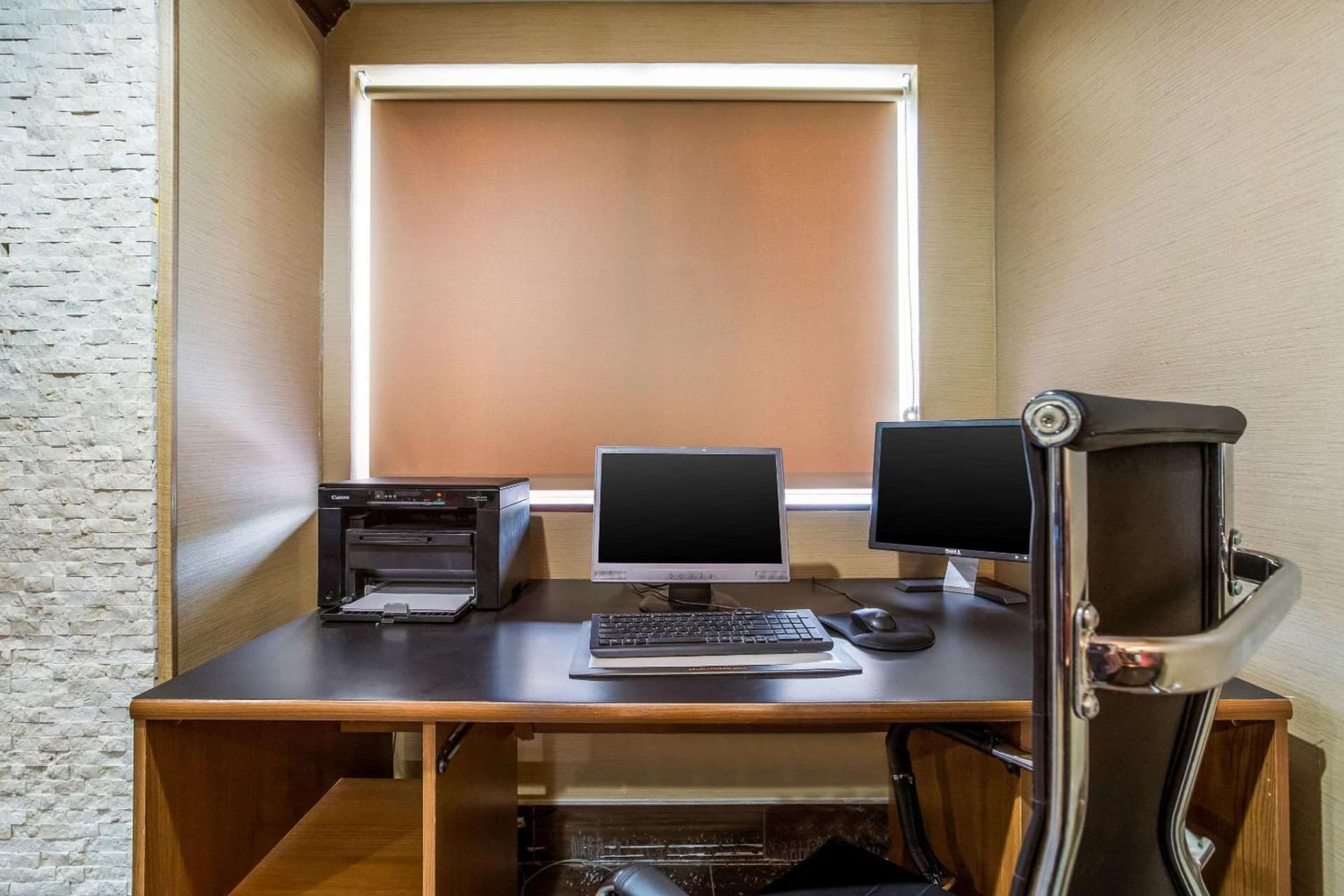 Comfort Inn & Suites Fairborn near Wright Patterson AFB gallery photo in Fairborn, OH — image 39