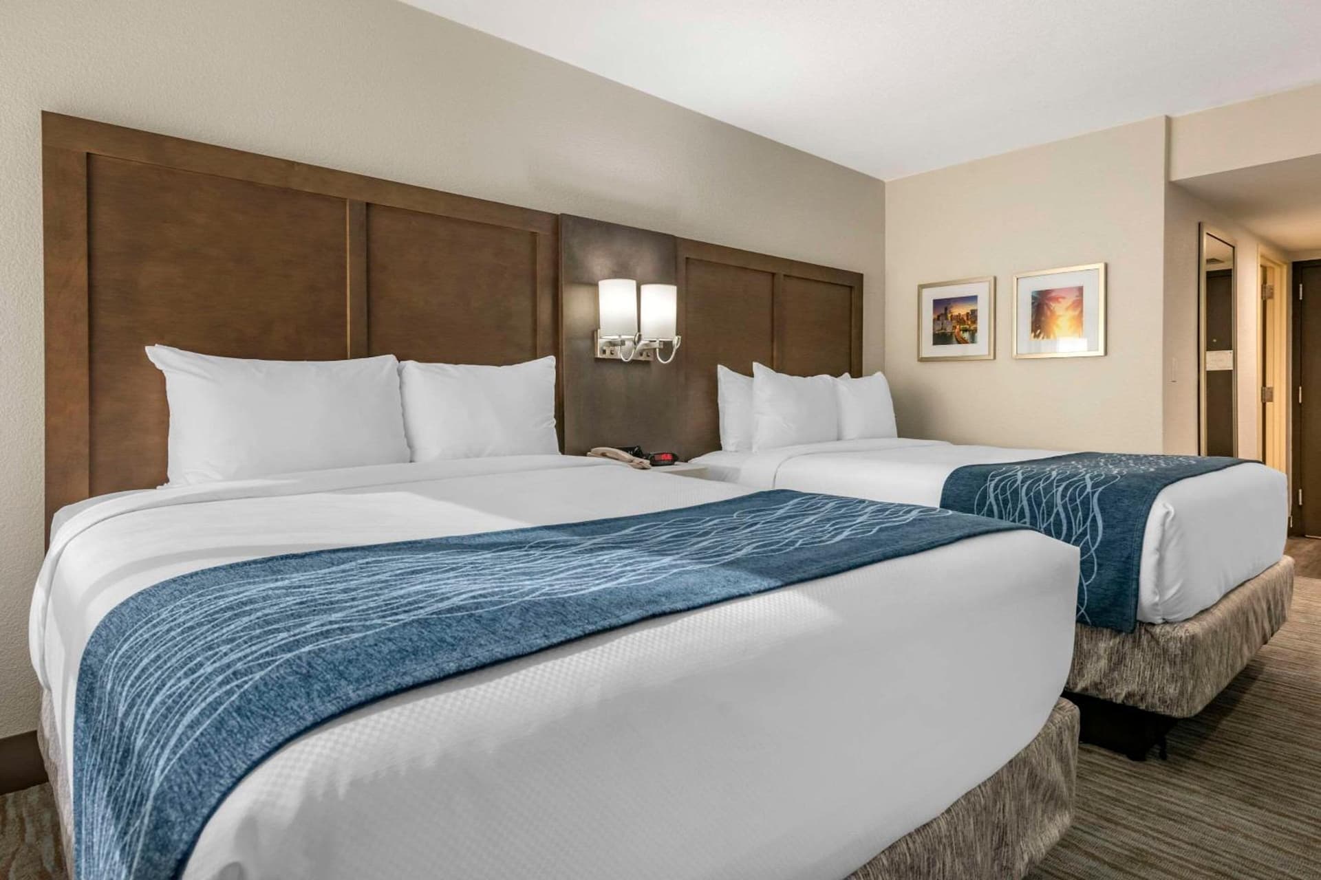 Comfort Inn & Suites Downtown Brickell-Port of Miami gallery photo in Miami, FL — image 51