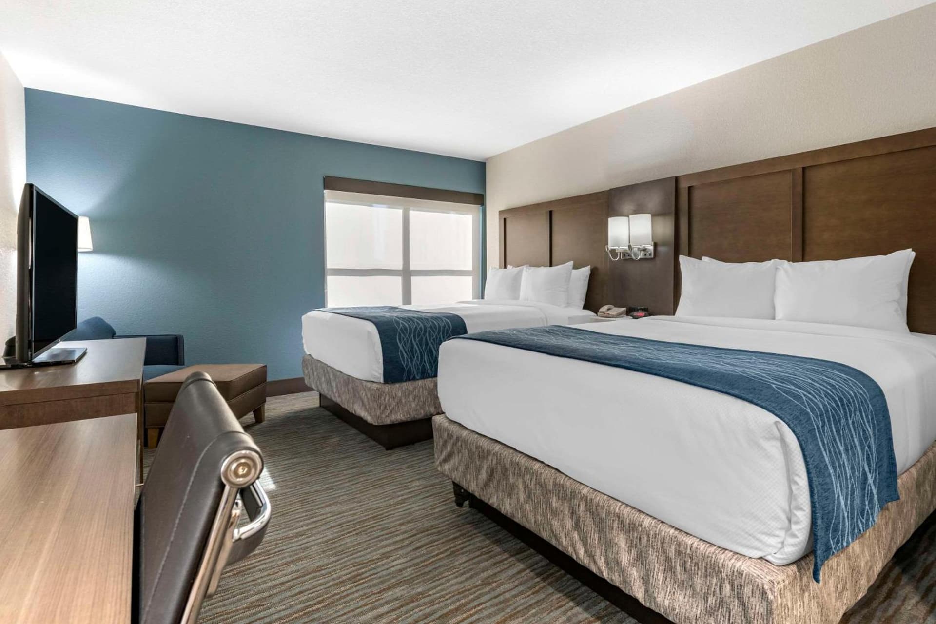 Comfort Inn & Suites Downtown Brickell-Port of Miami gallery photo in Miami, FL — image 17