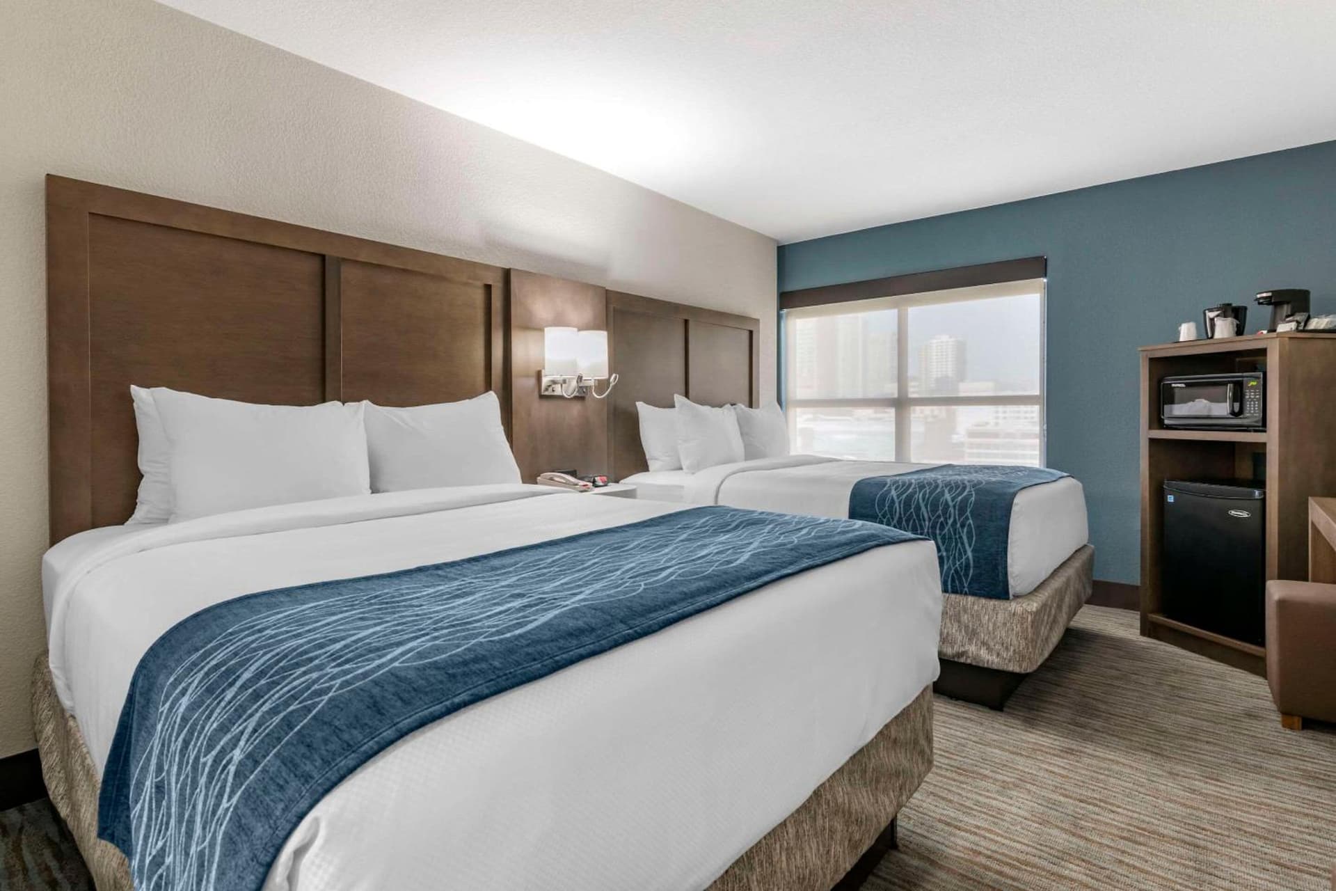 Comfort Inn & Suites Downtown Brickell-Port of Miami gallery photo in Miami, FL — image 11