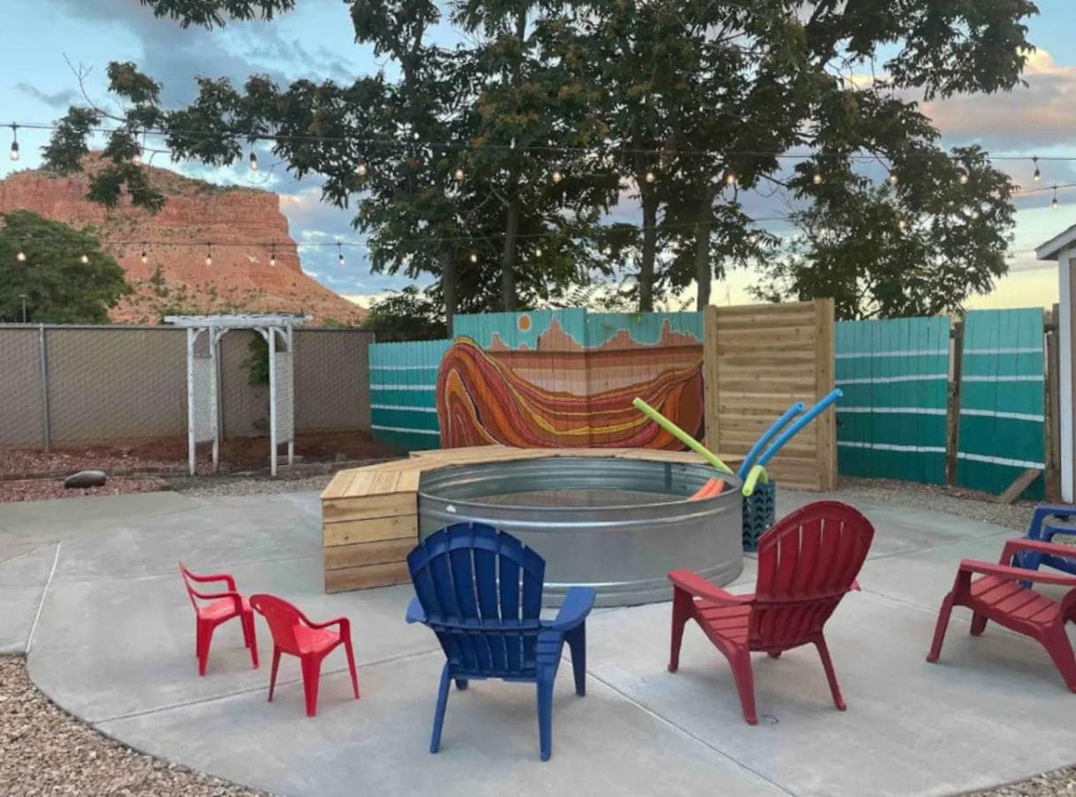 Adventure's Oasis, Venture Base Unit 4 property views in Kanab, UT — gallery photo 3