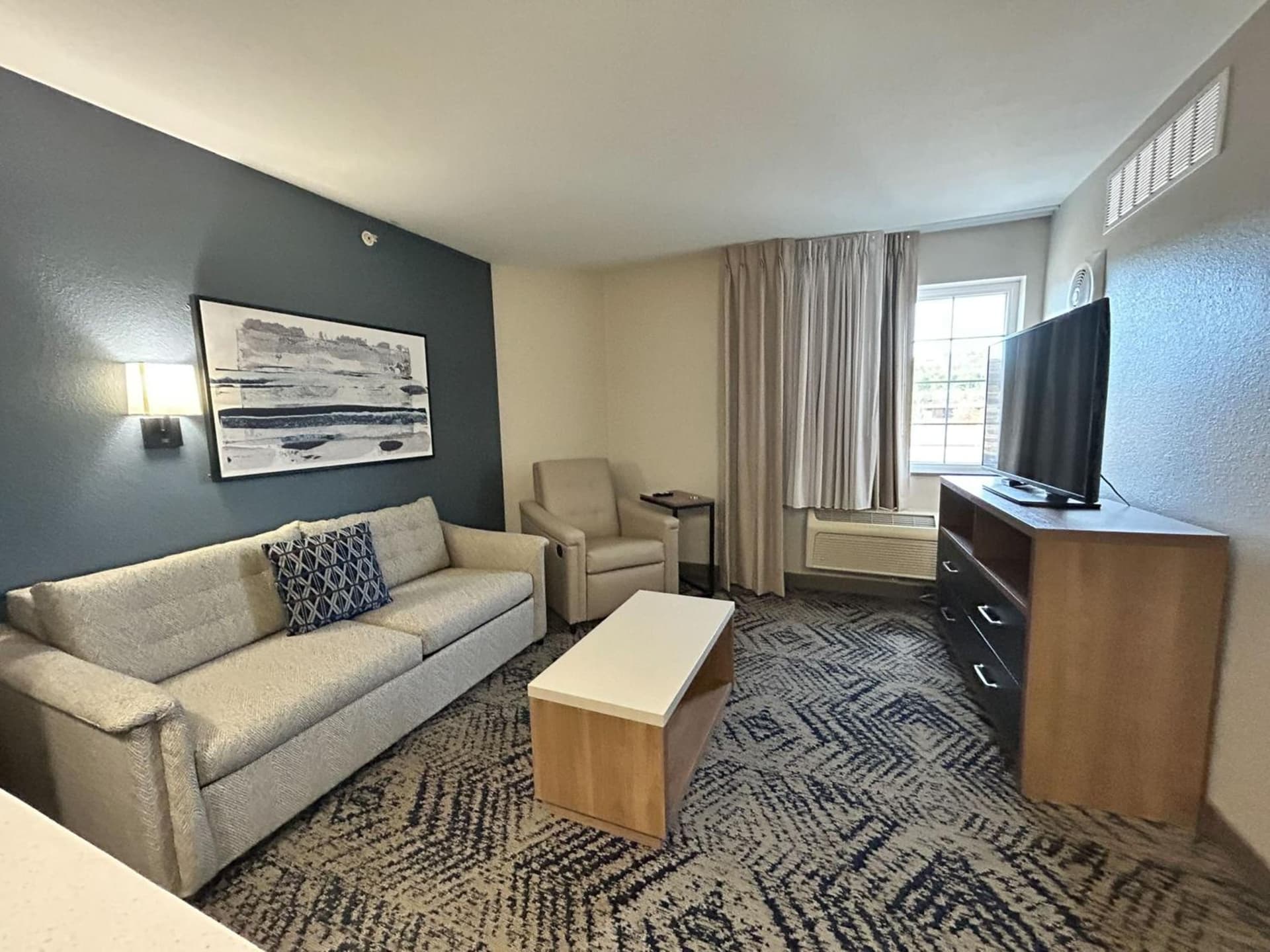 Candlewood Suites Fayetteville – University of Arkansas by IHG gallery photo in Fayetteville, AR — image 31