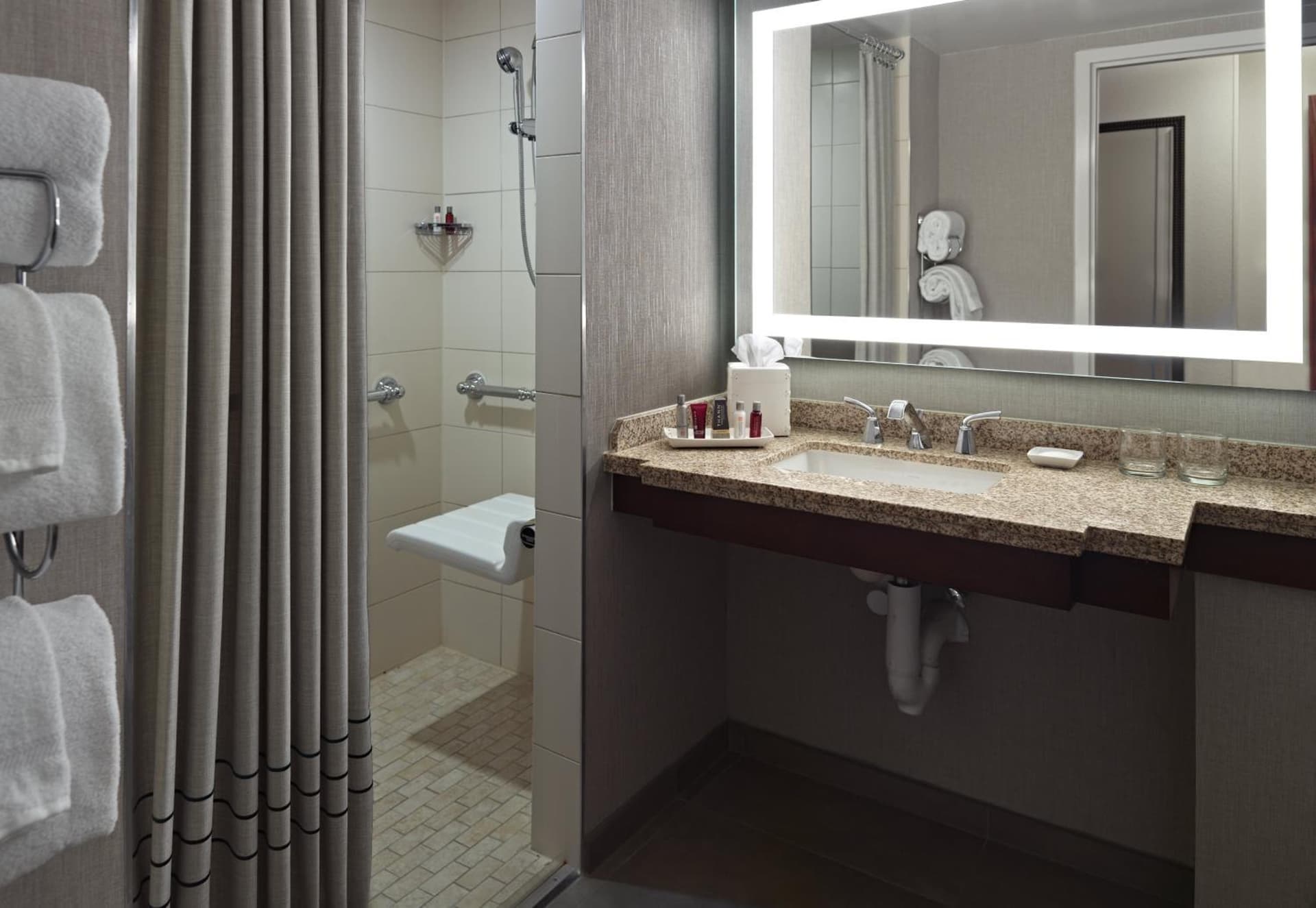 Marriott at the University of Dayton property views in Dayton, OH — gallery photo 3