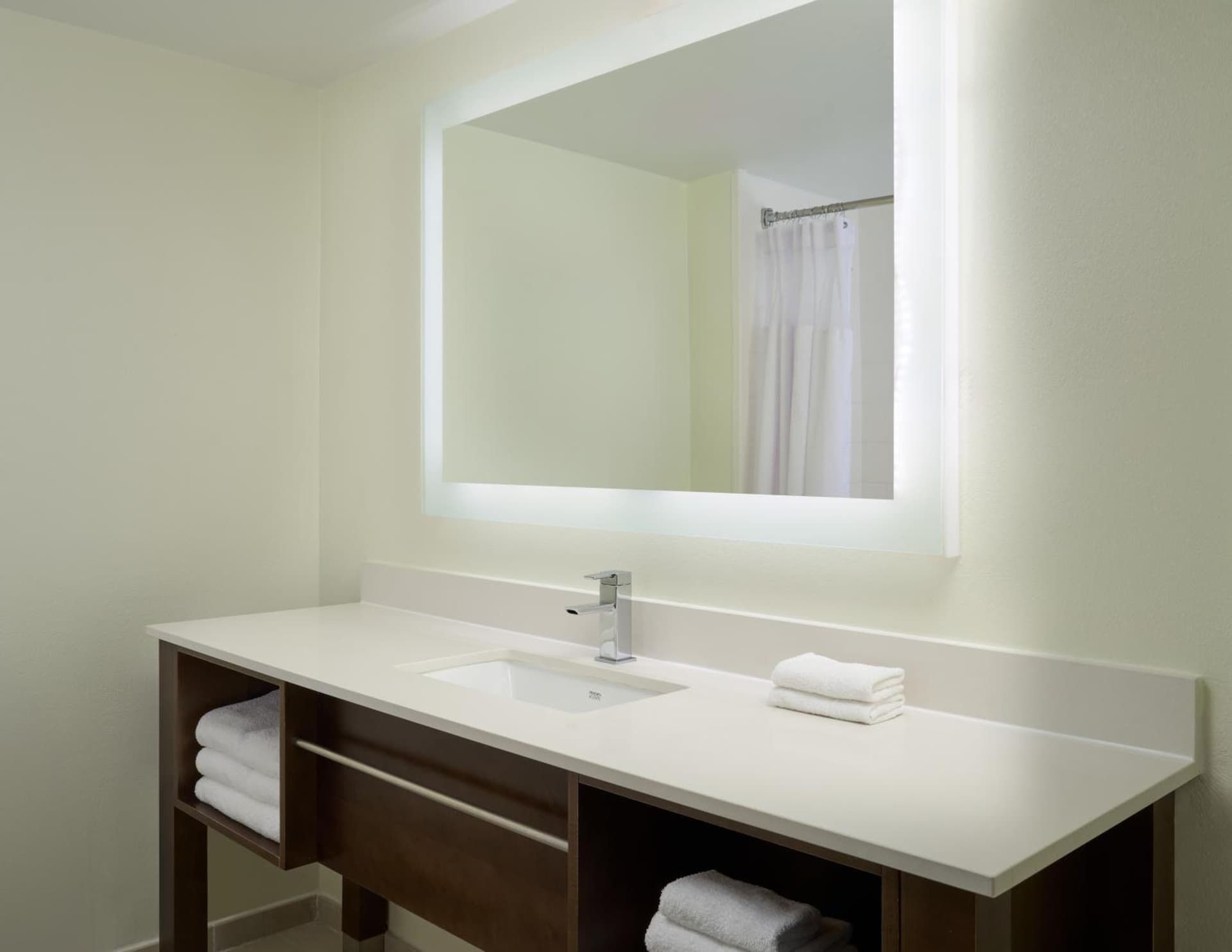Delta Hotels by Marriott West Palm Beach gallery photo in West Palm Beach, FL — image 19