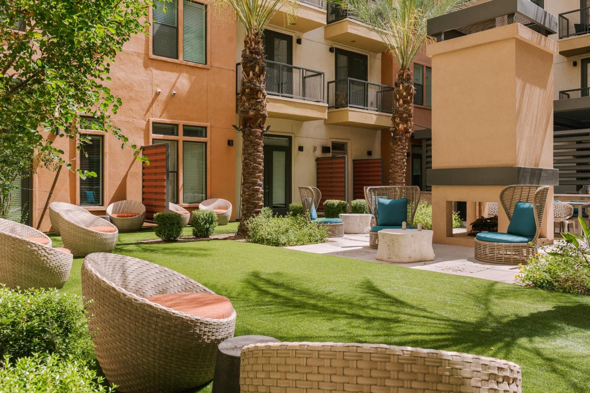 Sonder at Hance Park interior in Phoenix, AZ — gallery photo 2