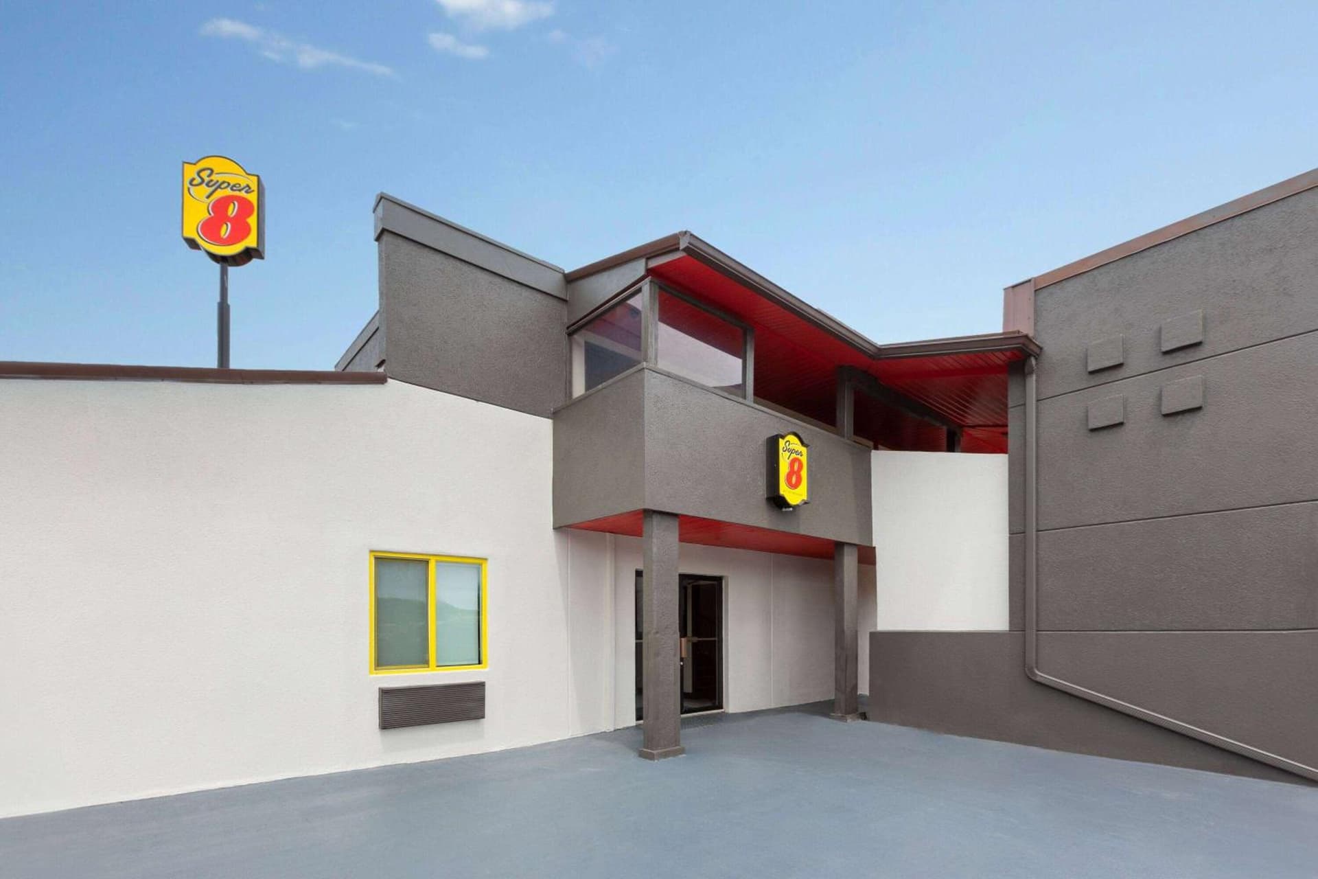 Super 8 by Wyndham Bridgeport/Clarksburg Area featured exterior or lobby in Bridgeport, WV — similar hotel