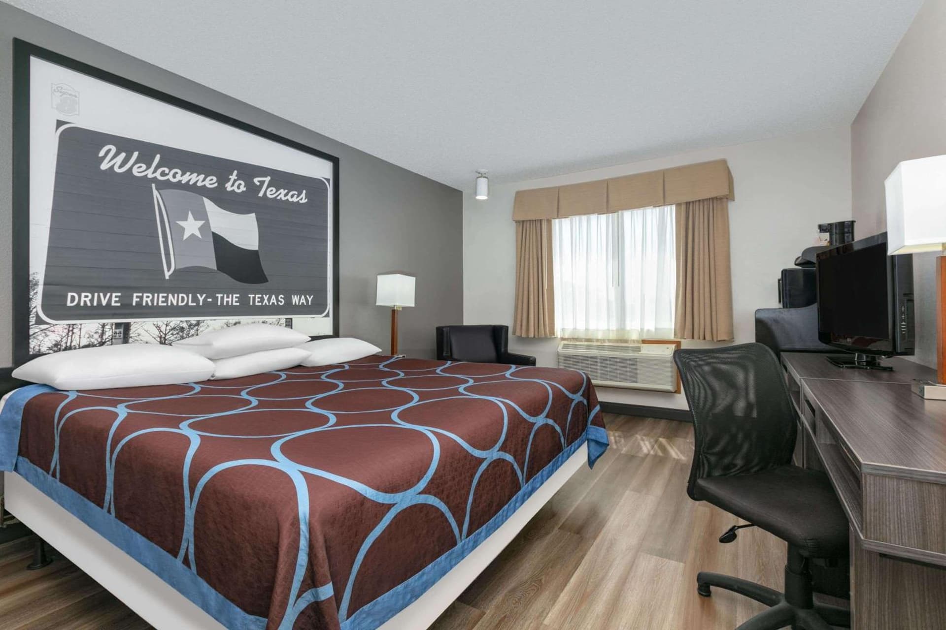 Super 8 by Wyndham Grapevine/DFW Airport Northwest gallery photo in Grapevine, TX — image 9