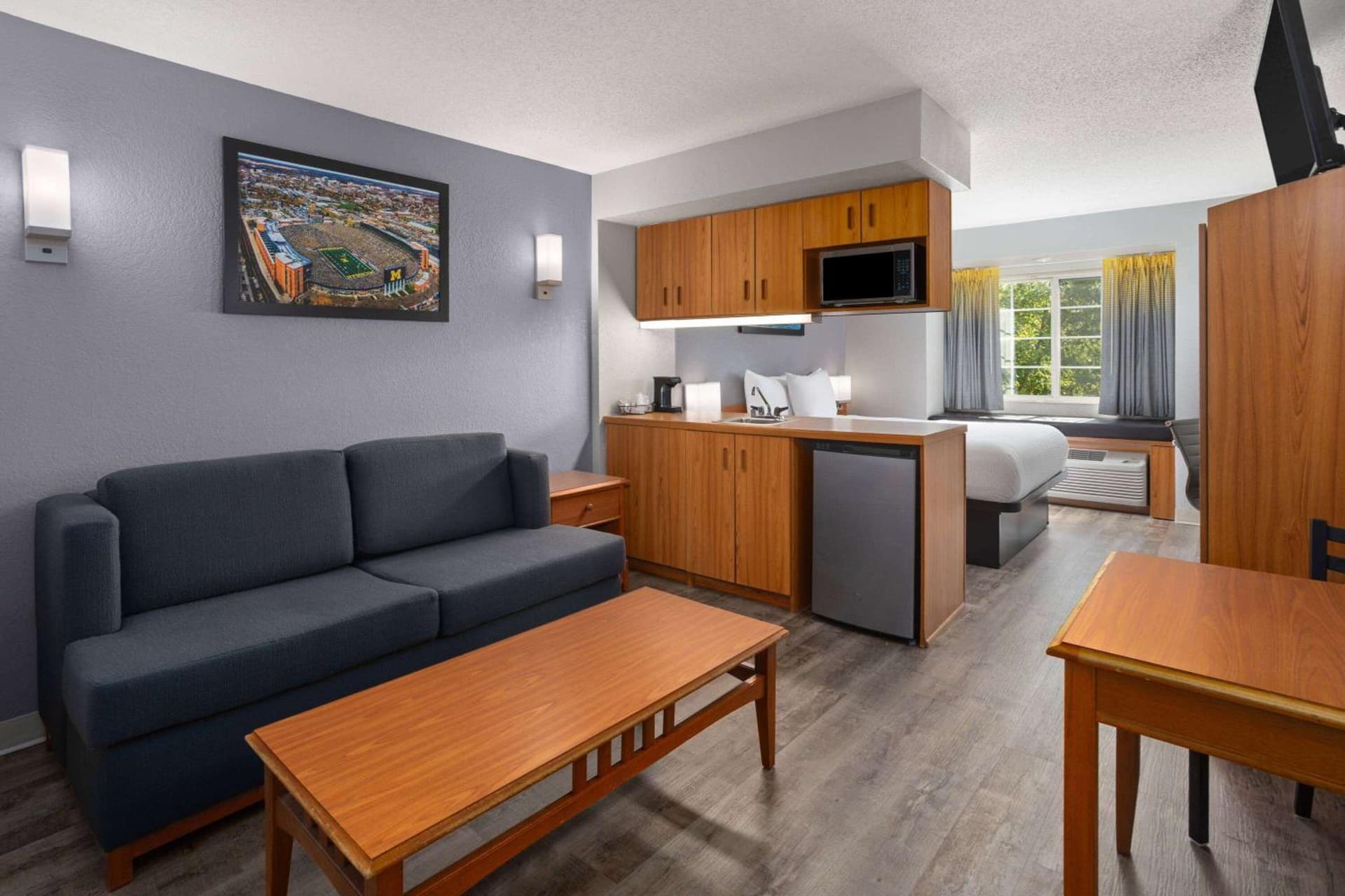 Microtel Inn & Suites by Wyndham Ann Arbor gallery photo in Ann Arbor, MI — image 40