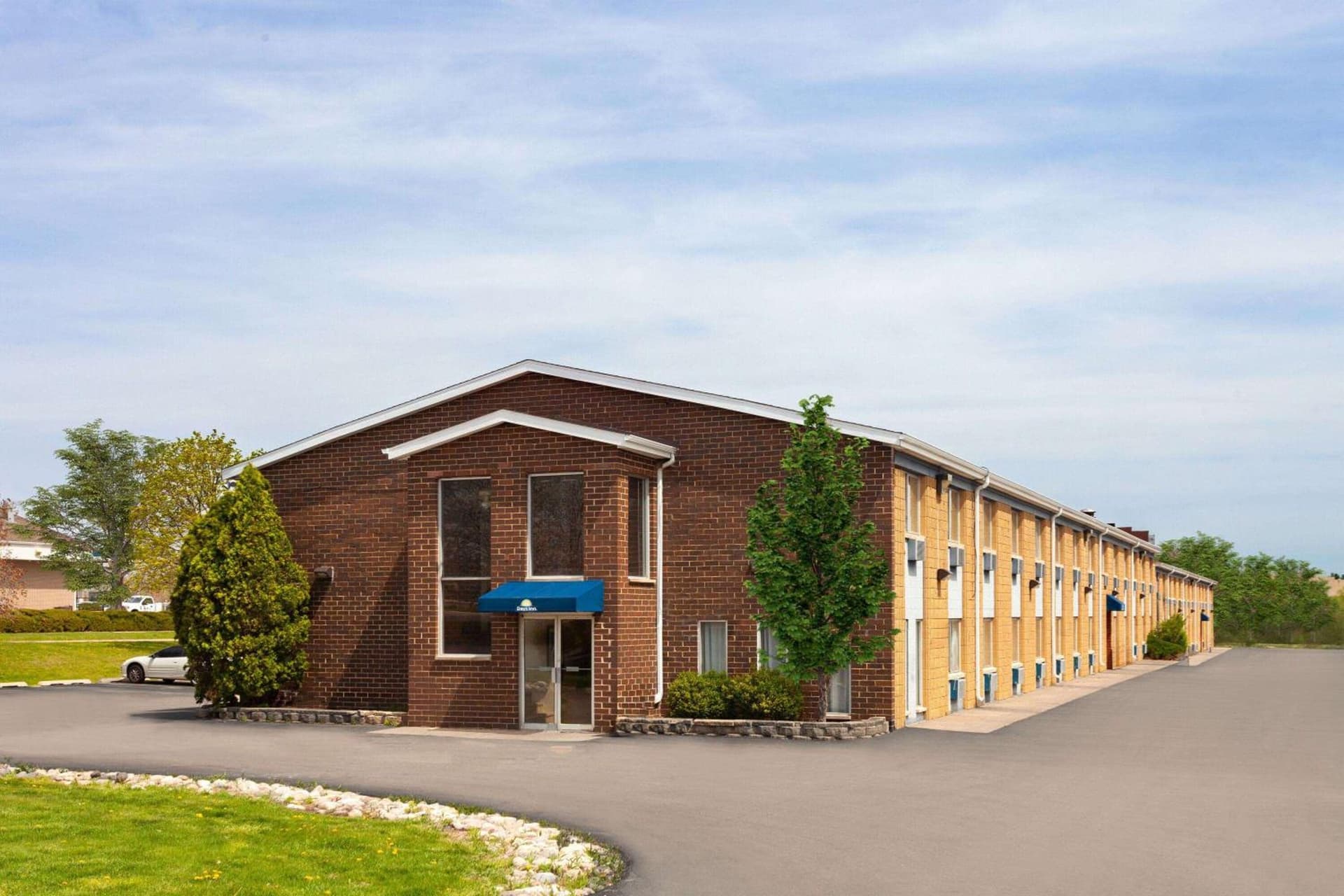 Days Inn by Wyndham Rockford I-90 Walking Distance to Casino gallery photo in Rockford, IL — image 49