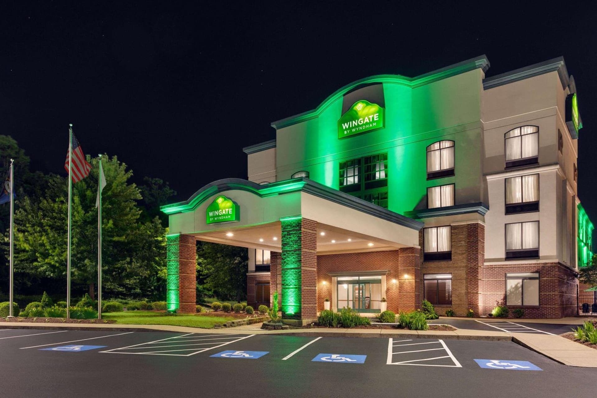 Wingate by Wyndham Louisville East interior in Louisville, KY — gallery photo 2