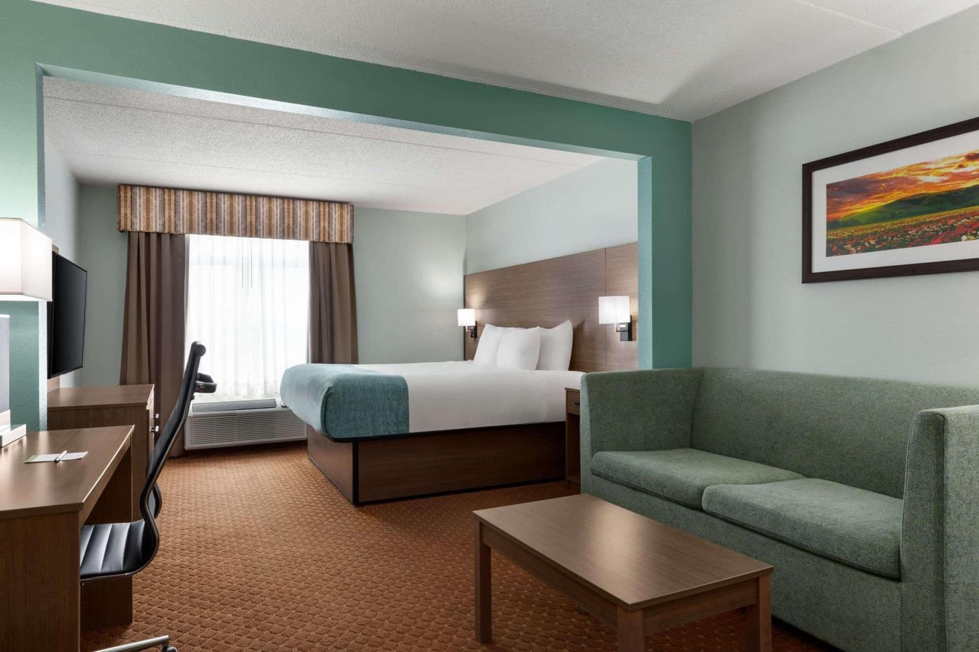 Wingate by Wyndham Louisville East gallery photo in Louisville, KY — image 49