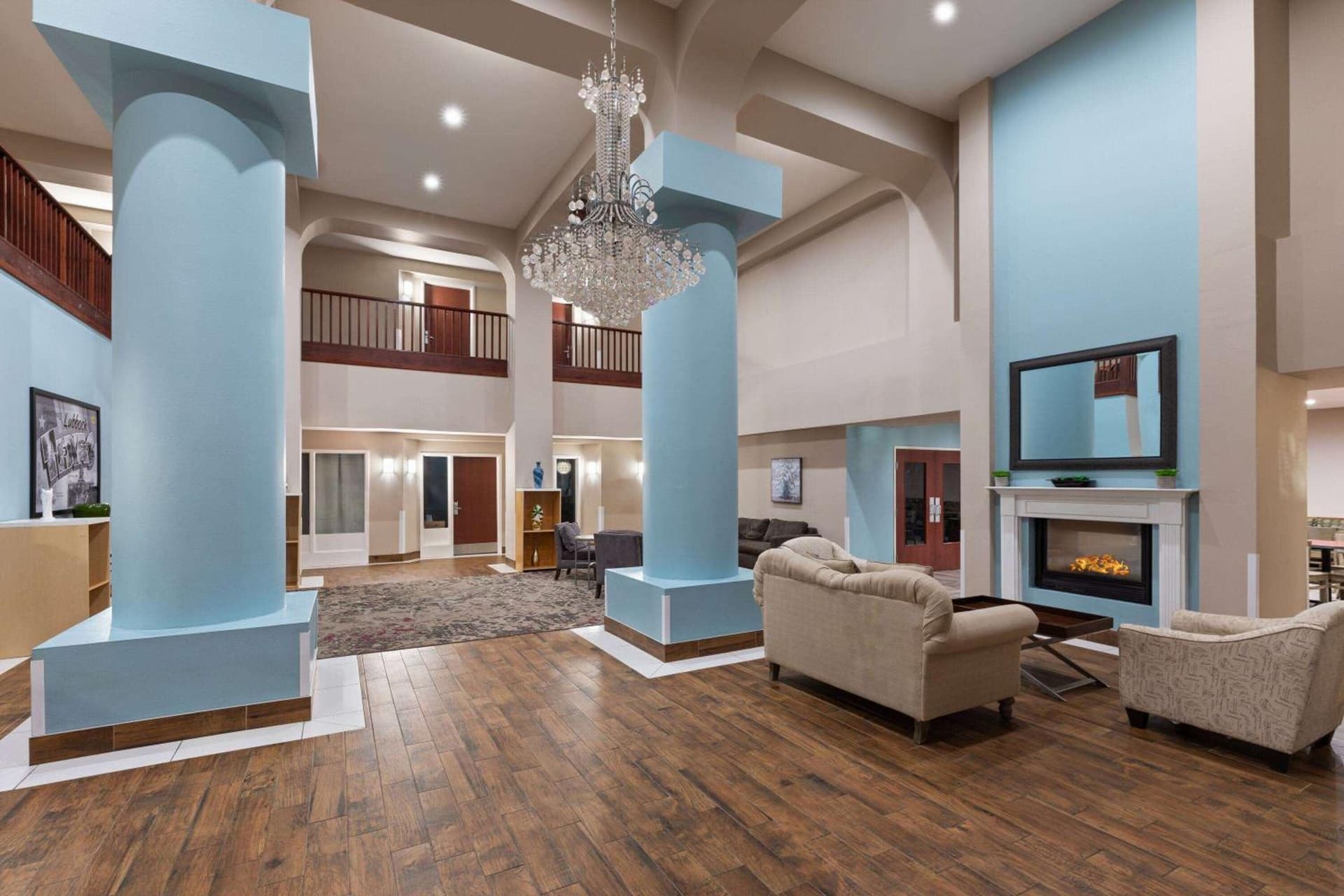 Super 8 by Wyndham Lubbock West interior in Lubbock, TX — gallery photo 2