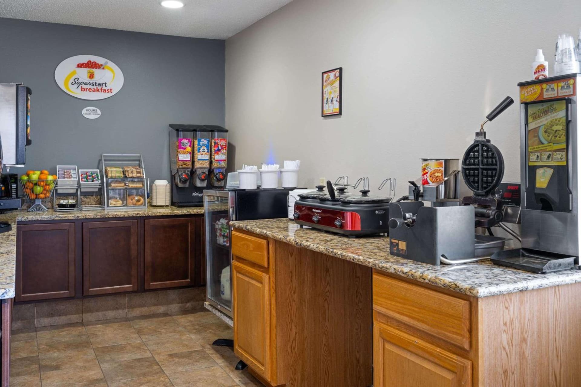 Super 8 by Wyndham Humboldt property views in Humboldt, IA — gallery photo 3
