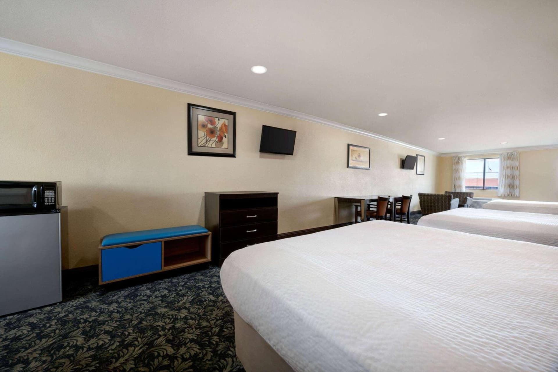 Days Inn by Wyndham Fresno South gallery photo in Fresno, CA — image 18