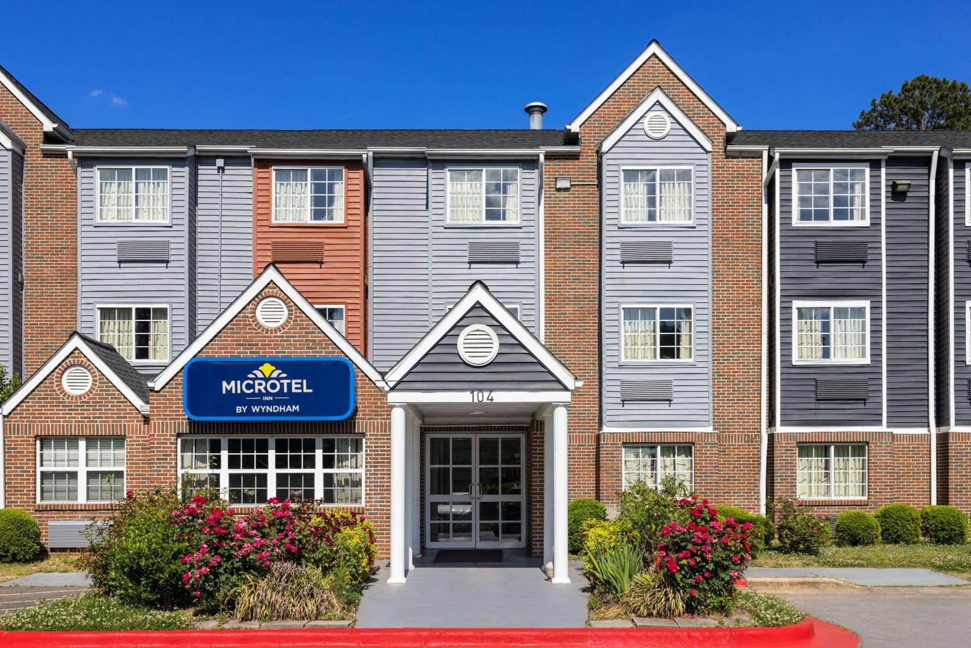 Microtel Inn by Wyndham Raleigh-Durham Airport — hotel in Morrisville, North Carolina