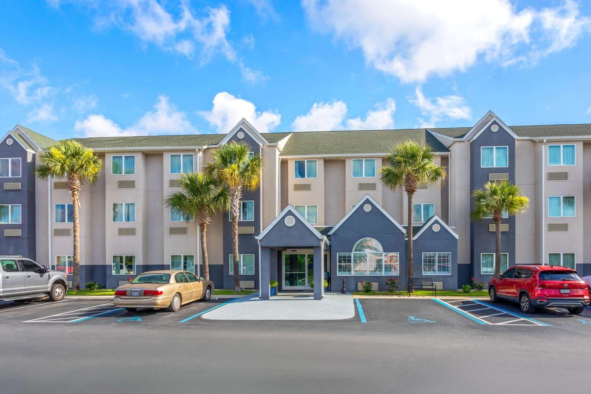 Microtel Inn & Suites by Wyndham Panama City gallery photo in Panama City, FL — image 39