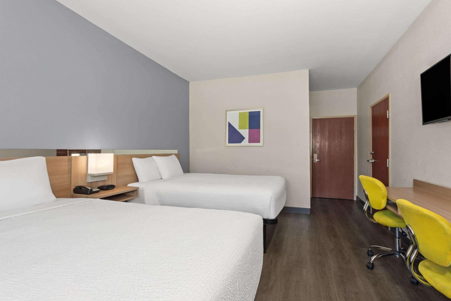 Microtel Inn & Suites by Wyndham Panama City gallery photo in Panama City, FL — image 7