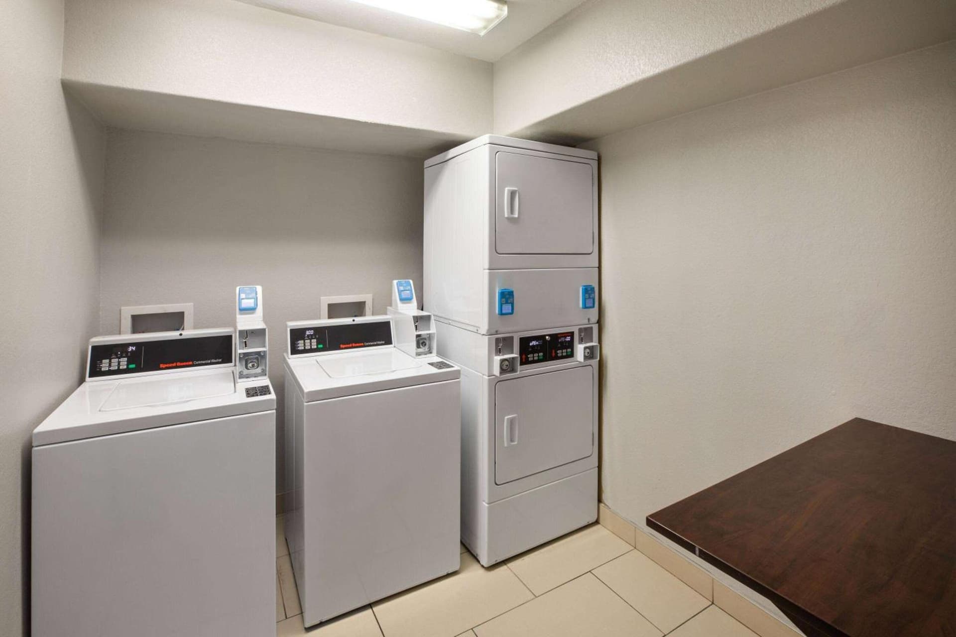 Microtel Inn & Suites by Wyndham Buda Austin South gallery photo in Buda, TX — image 22