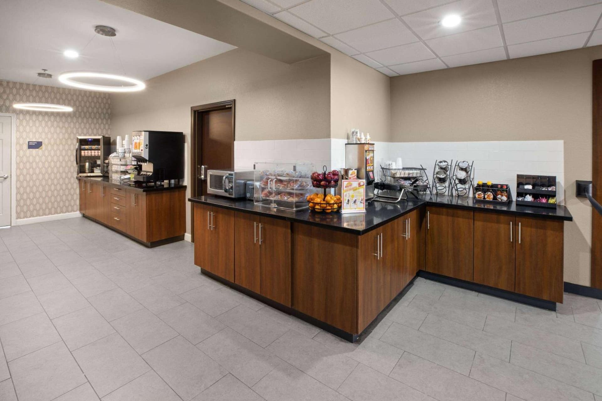 Microtel Inn & Suites by Wyndham Buda Austin South gallery photo in Buda, TX — image 6