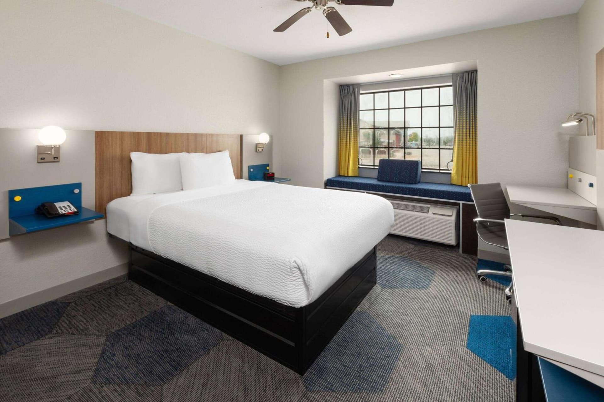 Microtel Inn & Suites by Wyndham Buda Austin South property views in Buda, TX — gallery photo 3