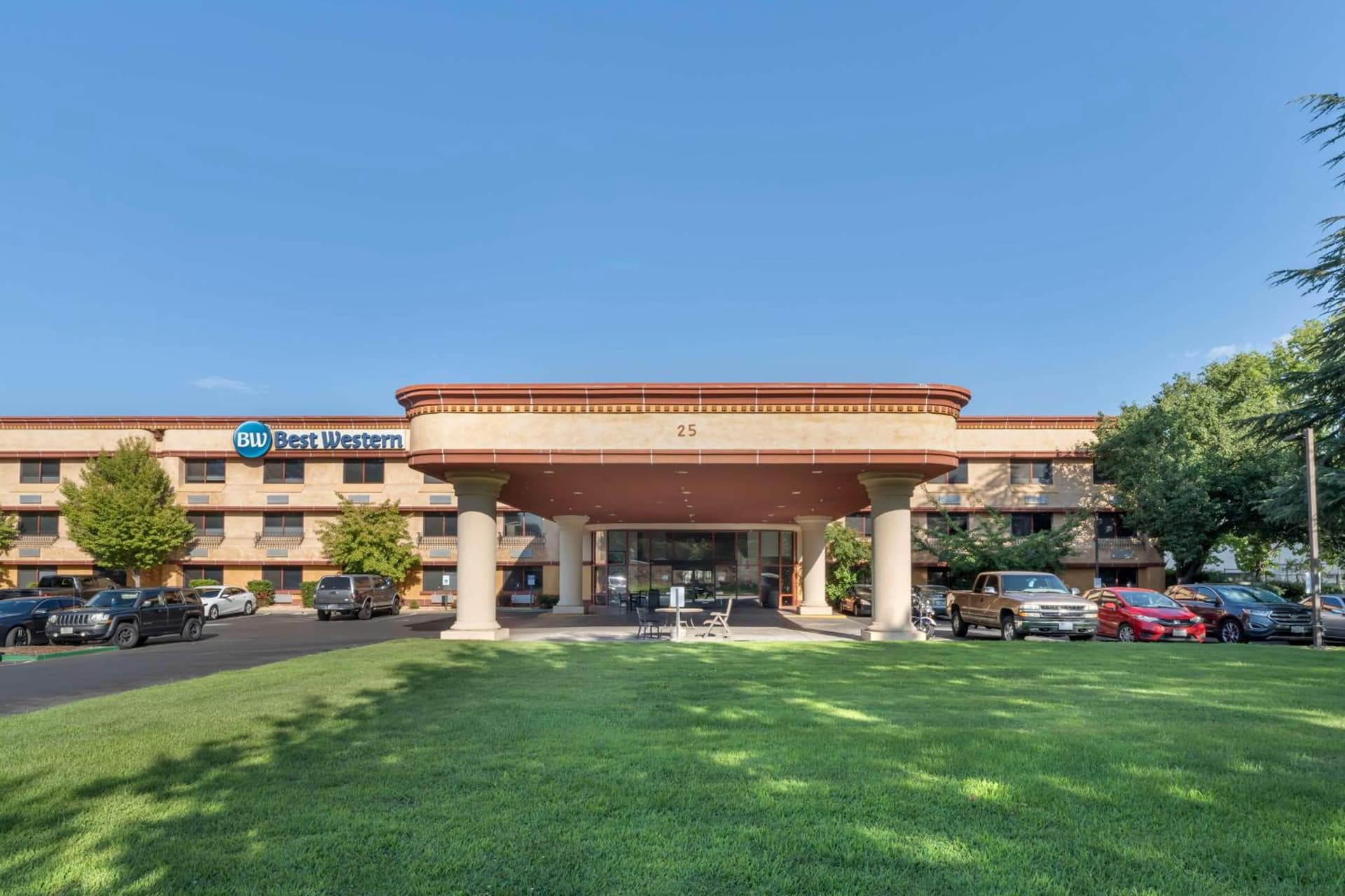 Best Western Heritage Inn Chico gallery photo in Chico, CA — image 27