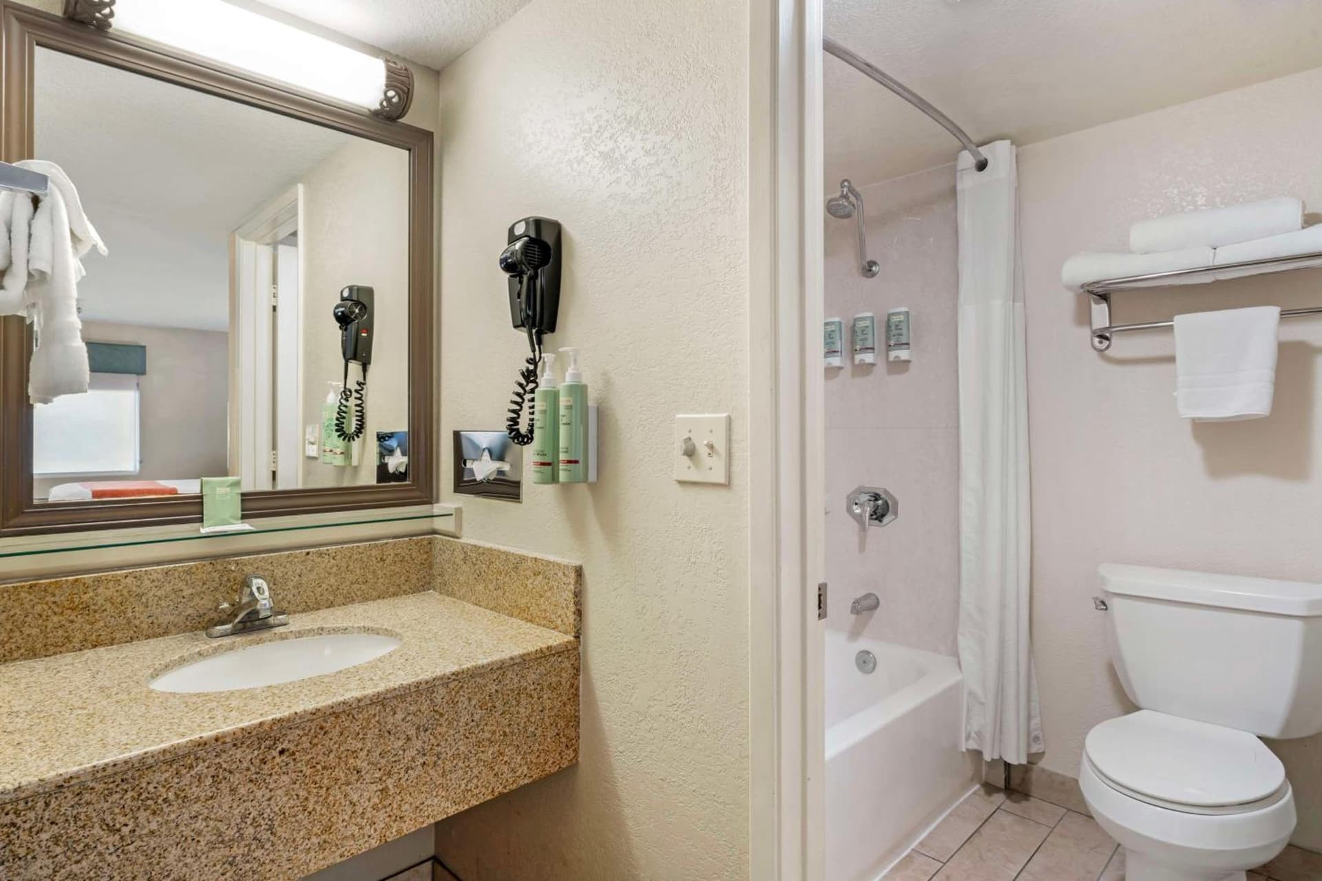 Best Western Heritage Inn Chico gallery photo in Chico, CA — image 12