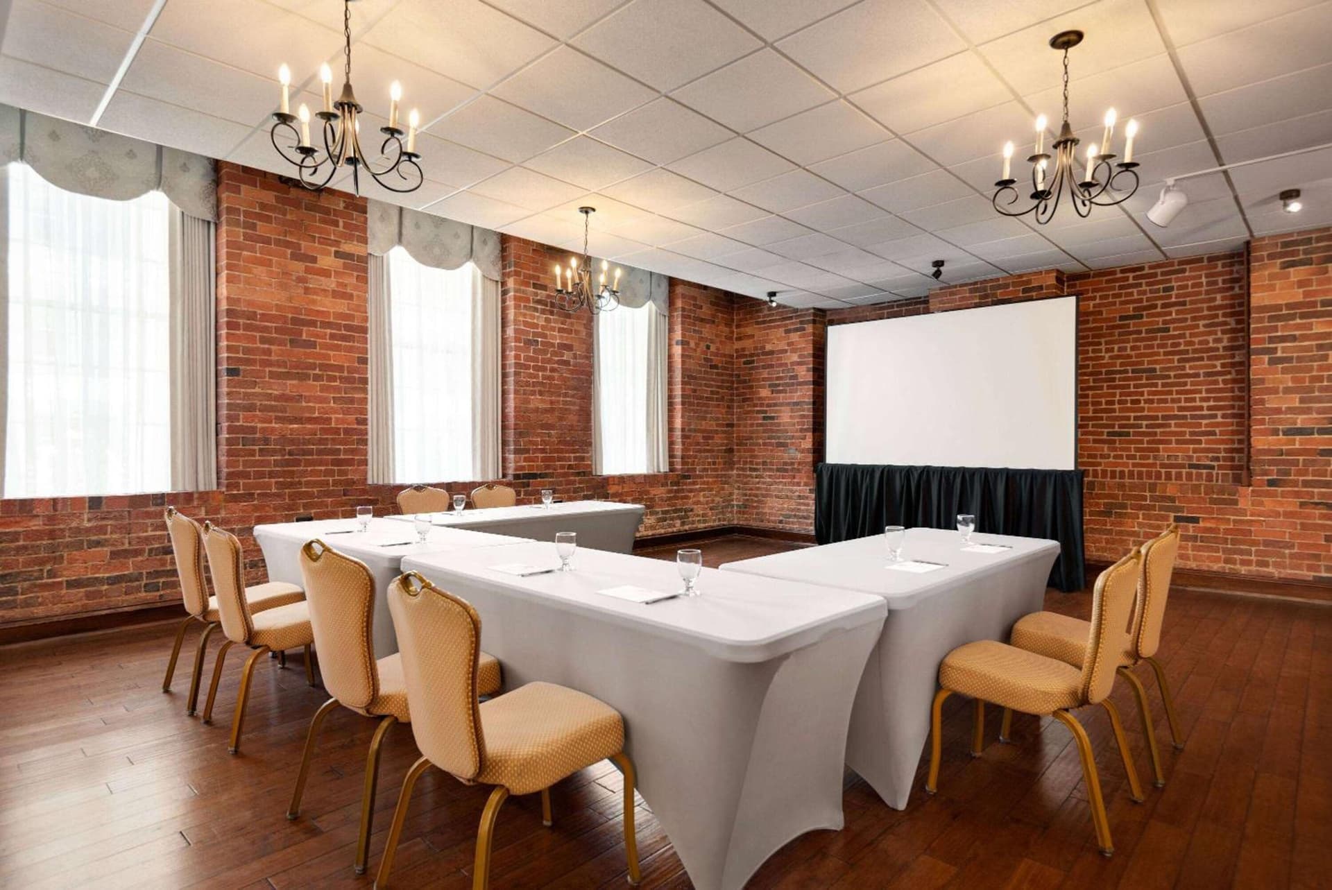 The Historic Brookstown Inn, Trademark Collection by Wyndham gallery photo in Winston-Salem, NC — image 127