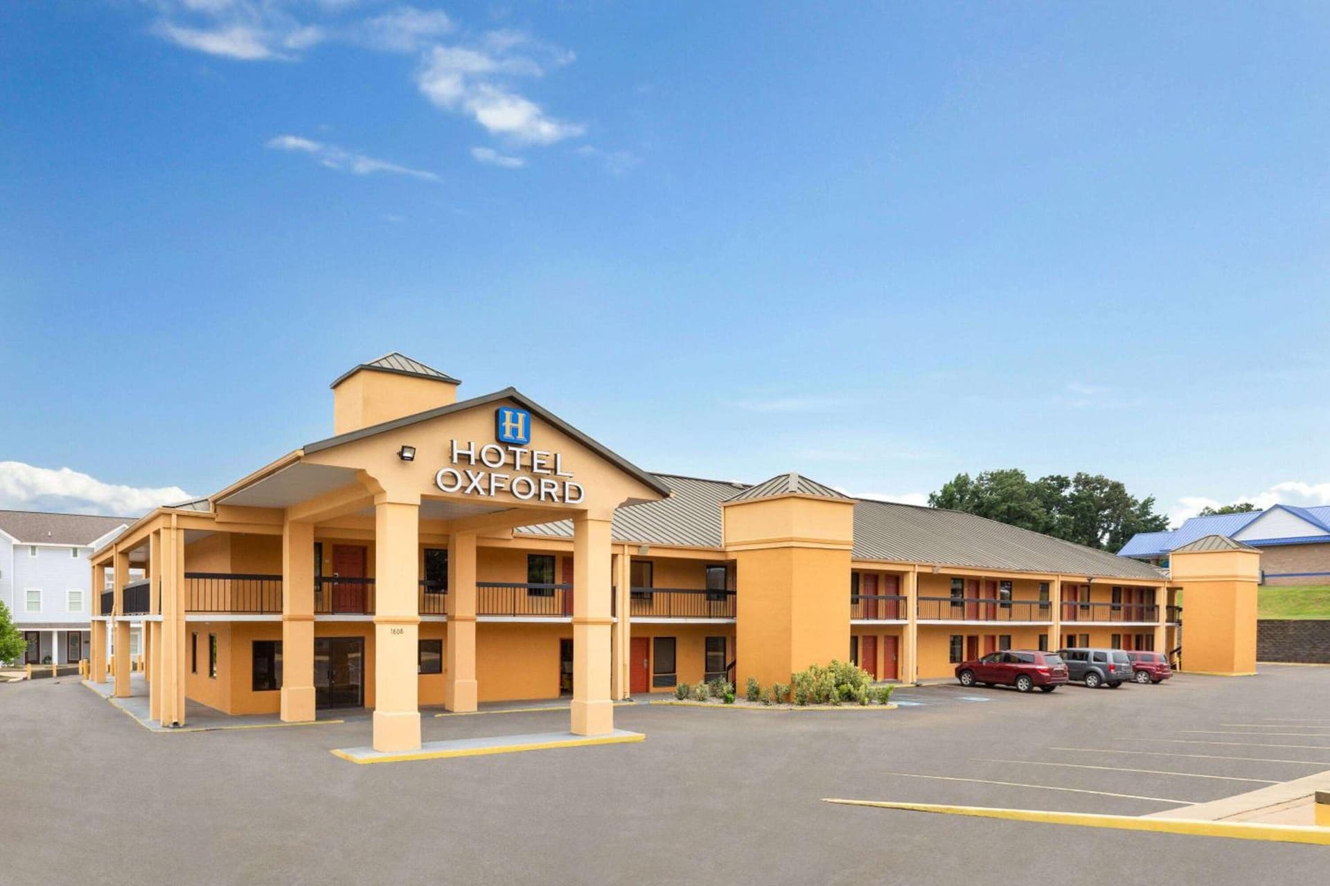 Hotel Oxford featured exterior or lobby in Oxford, MS — similar hotel