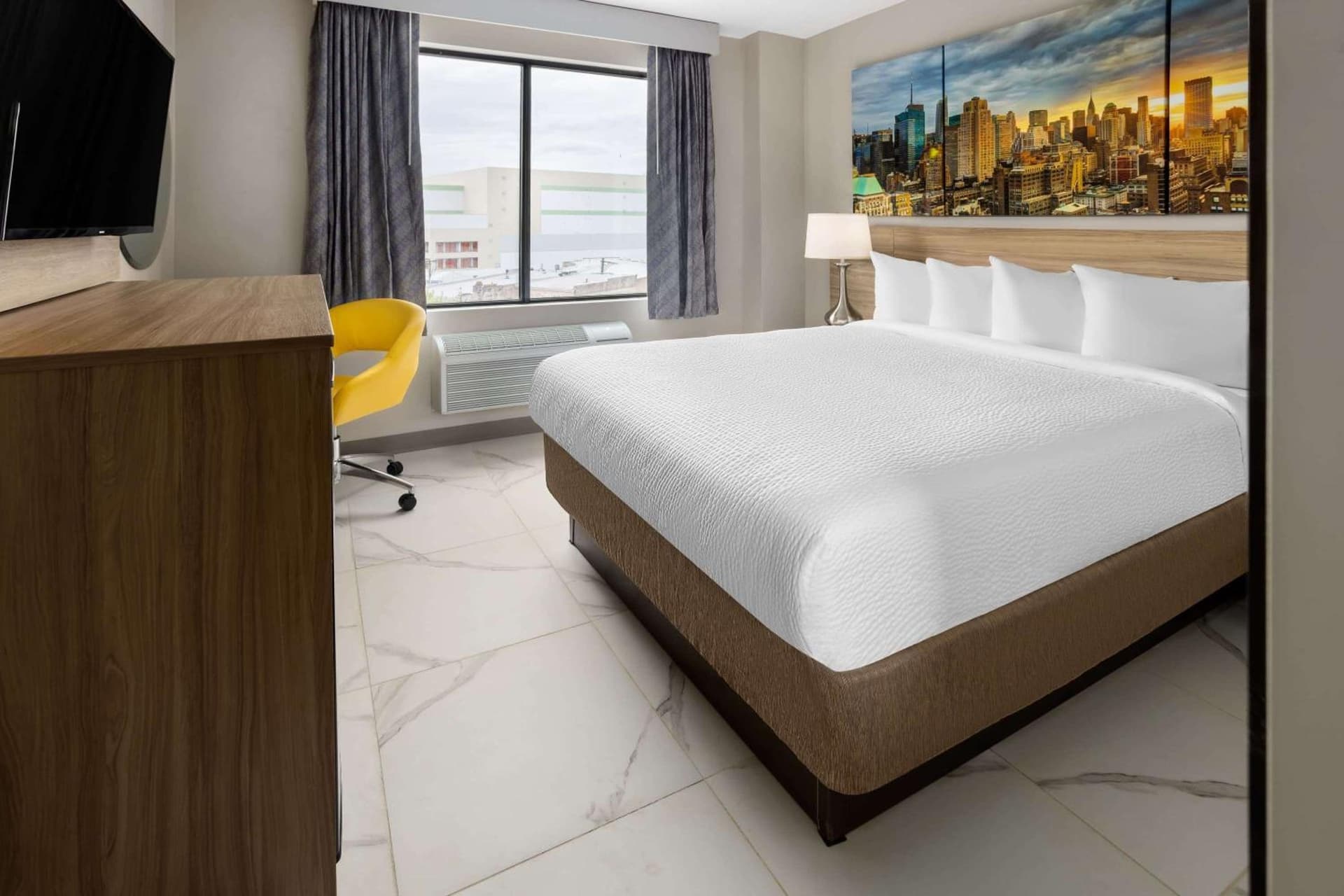 Days Inn by Wyndham Staten Island gallery photo in Staten Island, NY — image 33