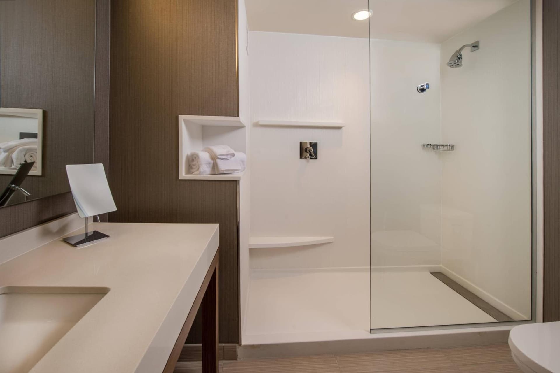 Courtyard by Marriott Shippensburg gallery photo in Shippensburg, PA — image 28