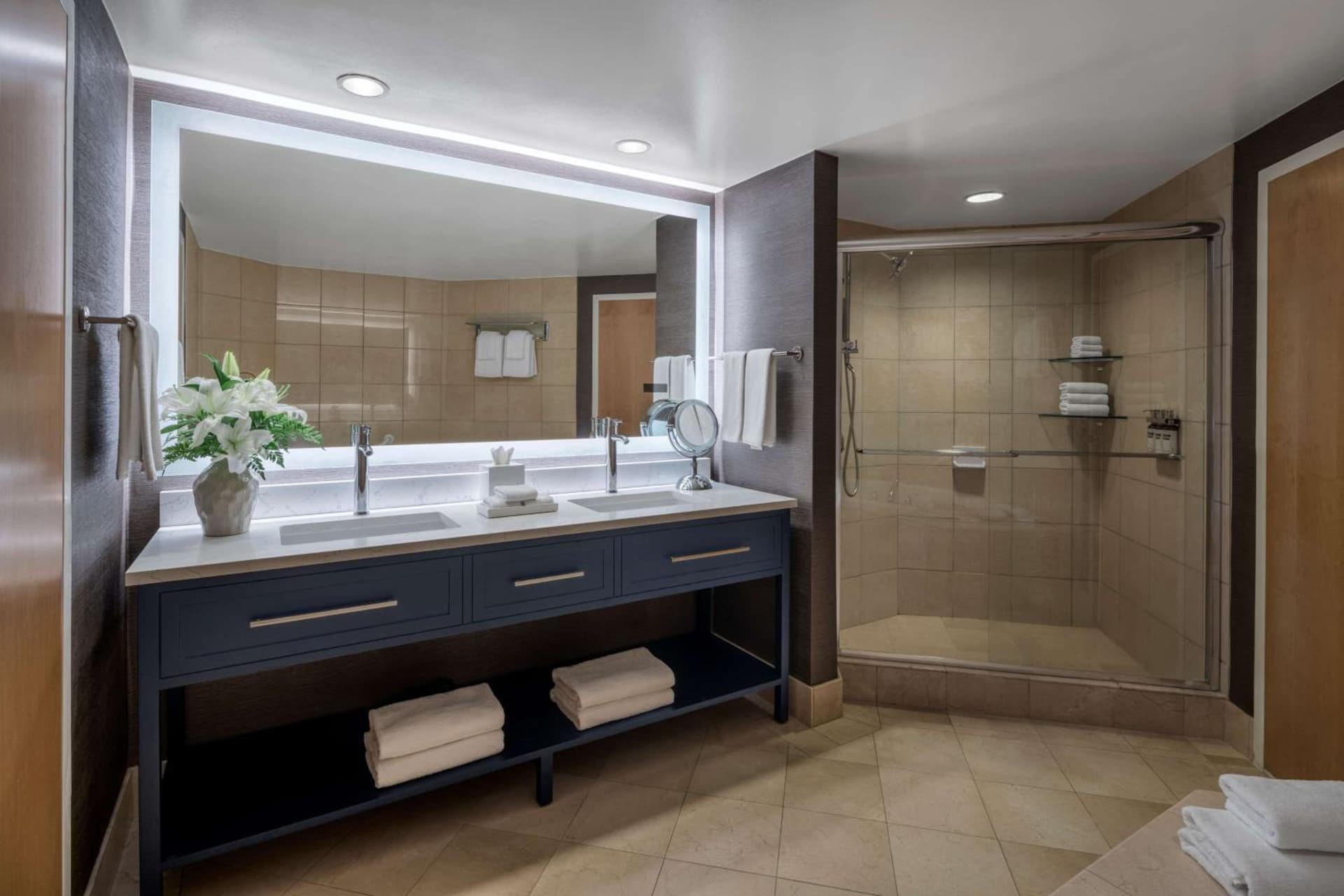 Hyatt Regency Chesapeake Bay Golf Resort, Spa & Marina interior in Cambridge, MD — gallery photo 2