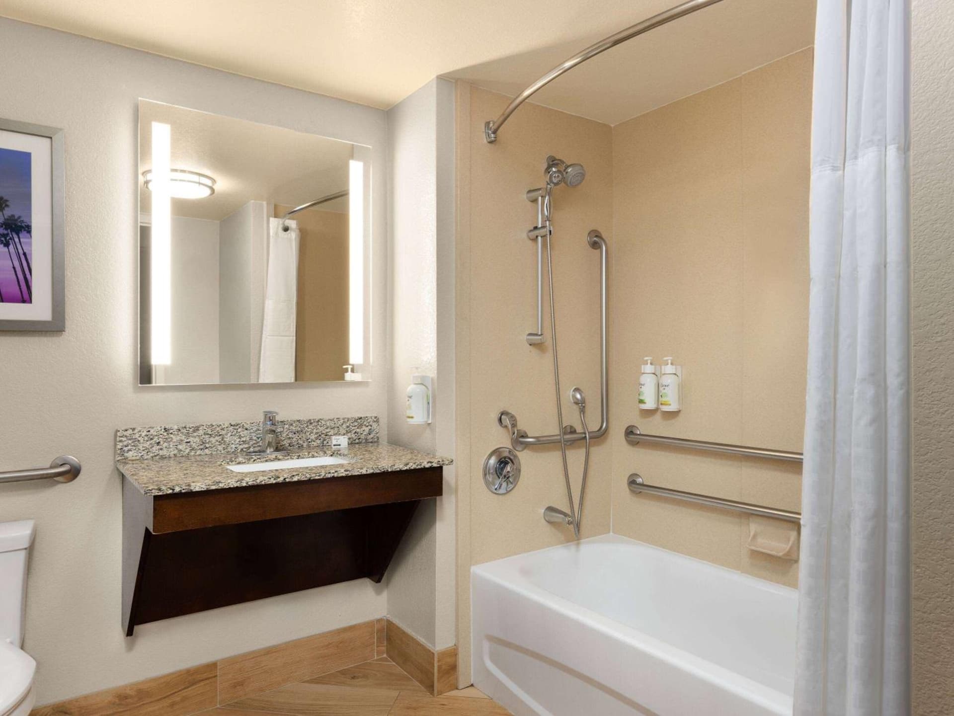 La Quinta by Wyndham Santa Clarita - Valencia gallery photo in Stevenson Ranch, CA — image 15