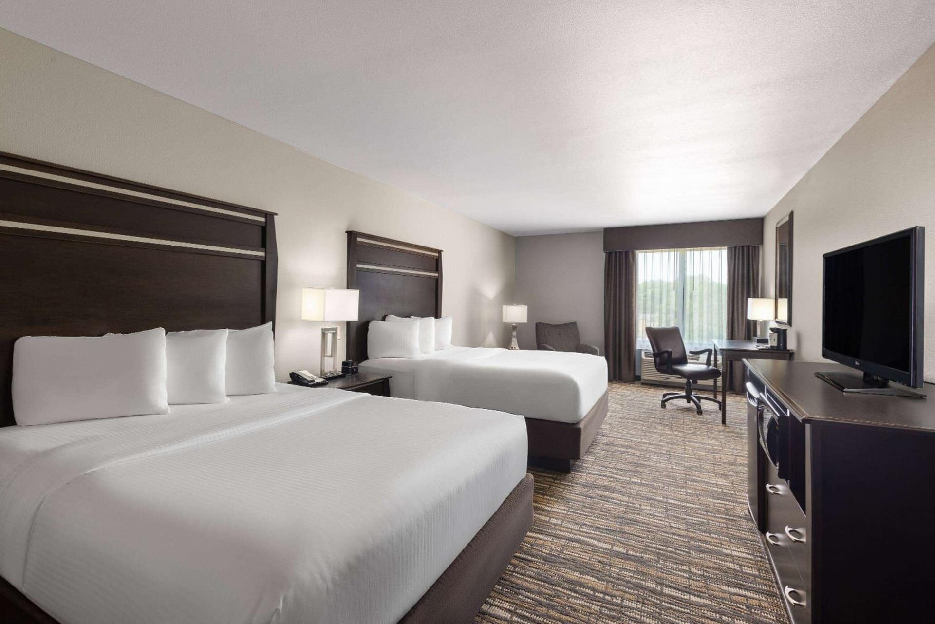 La Quinta by Wyndham Sioux Falls gallery photo in Sioux Falls, SD — image 25