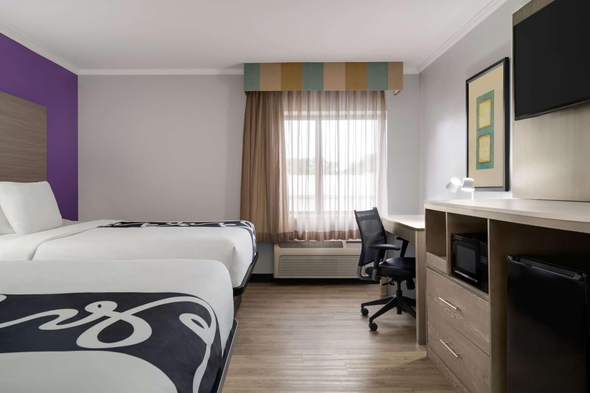La Quinta Inn Birmingham - Inverness gallery photo in Birmingham, AL — image 10