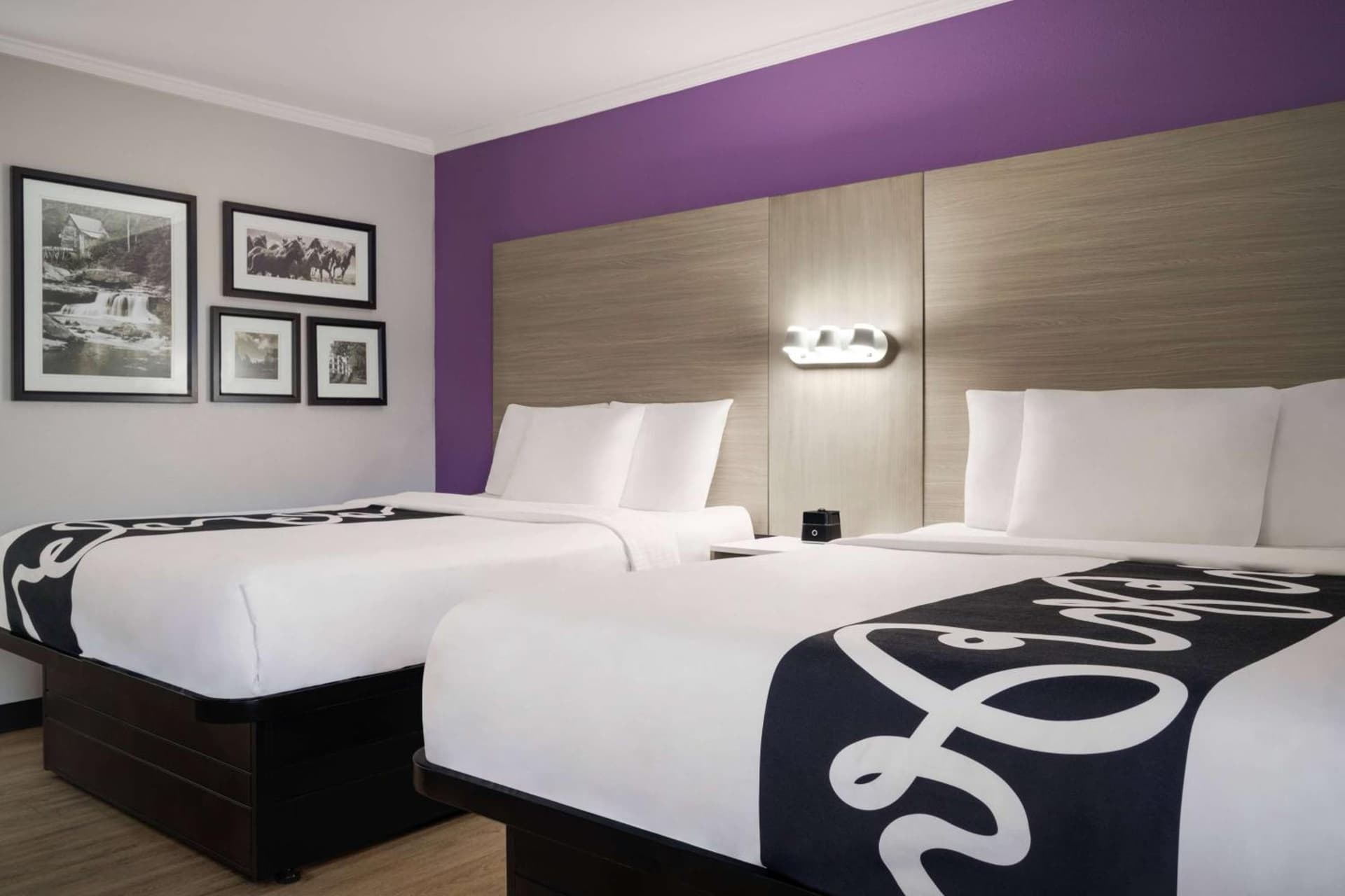 La Quinta Inn Birmingham - Inverness gallery photo in Birmingham, AL — image 12