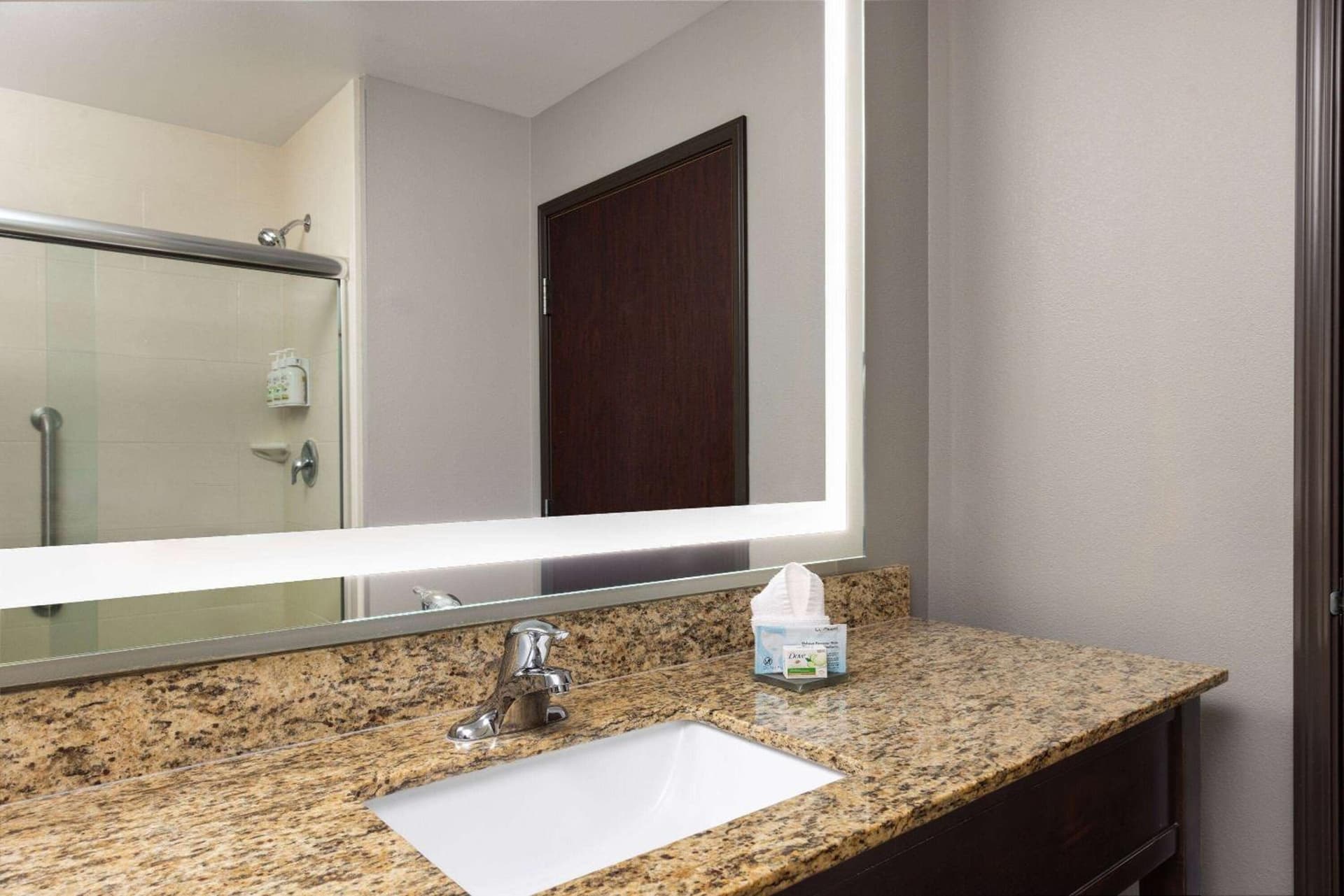 La Quinta by Wyndham Sioux Falls gallery photo in Sioux Falls, SD — image 37