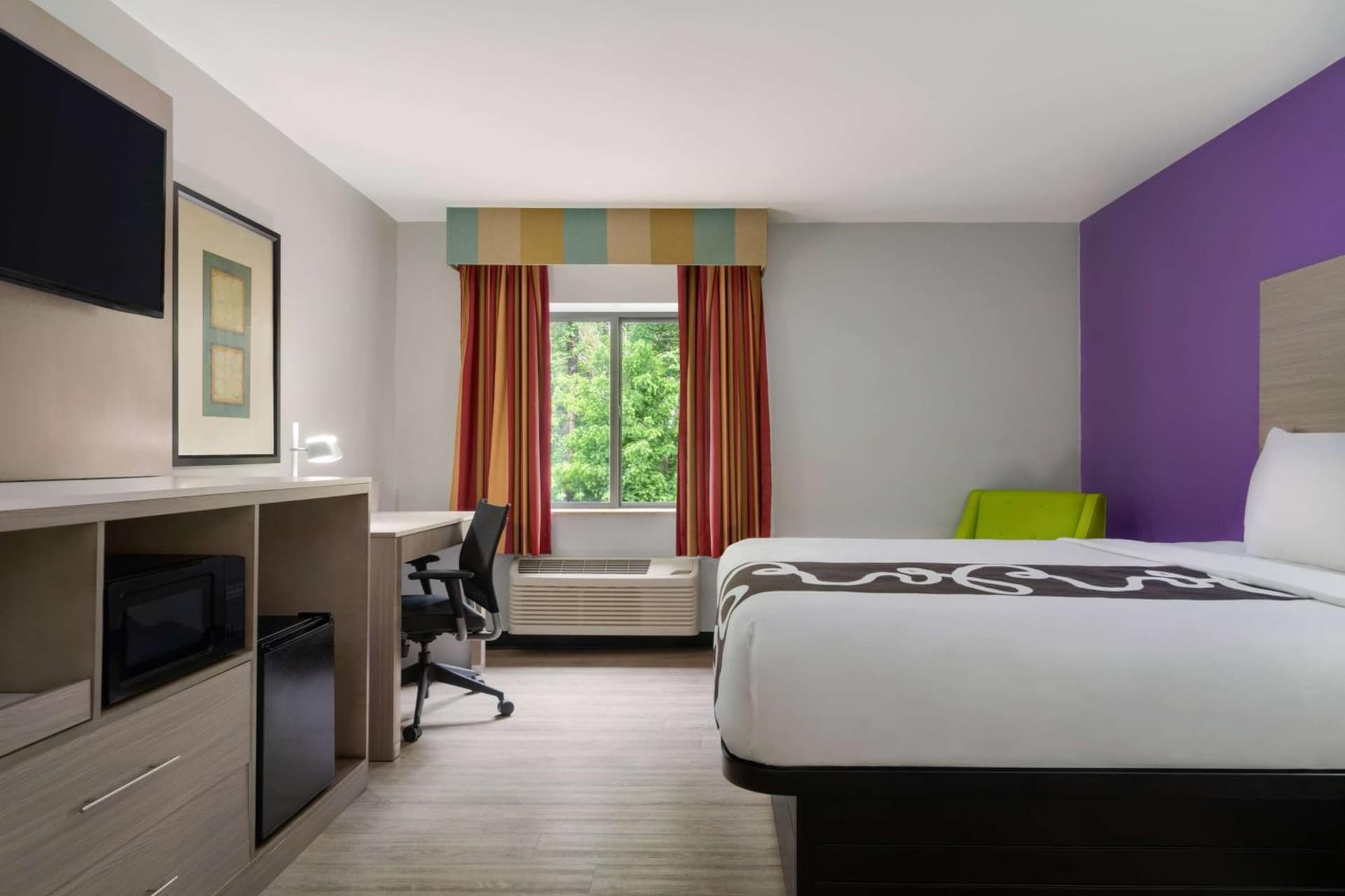 La Quinta Inn Birmingham - Inverness gallery photo in Birmingham, AL — image 47