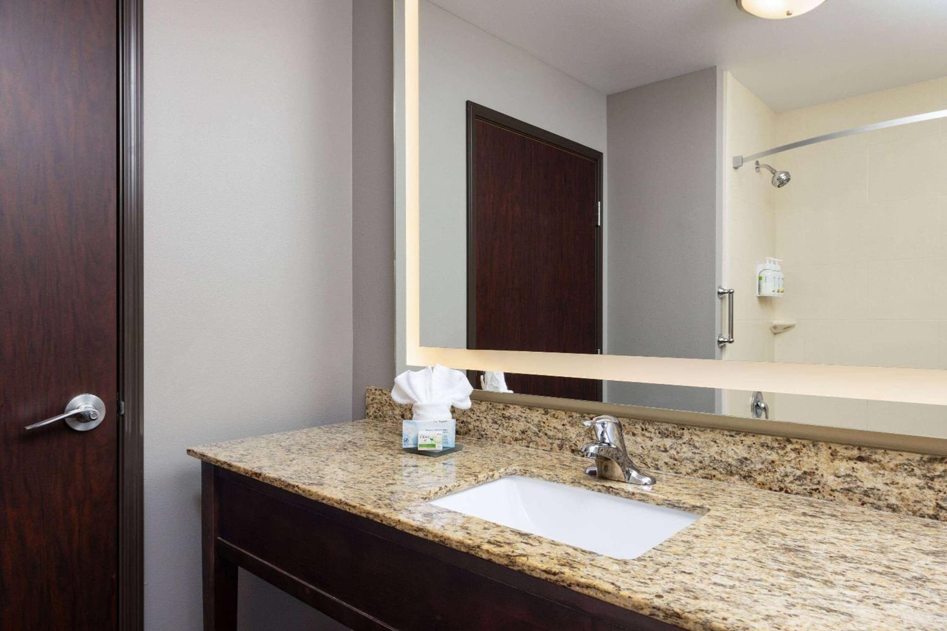 La Quinta by Wyndham Sioux Falls gallery photo in Sioux Falls, SD — image 4