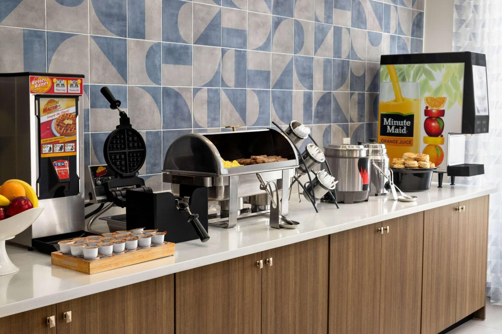 La Quinta Inn & Suites by Wyndham Springfield Airport Rte 66 gallery photo in Springfield, MO — image 31