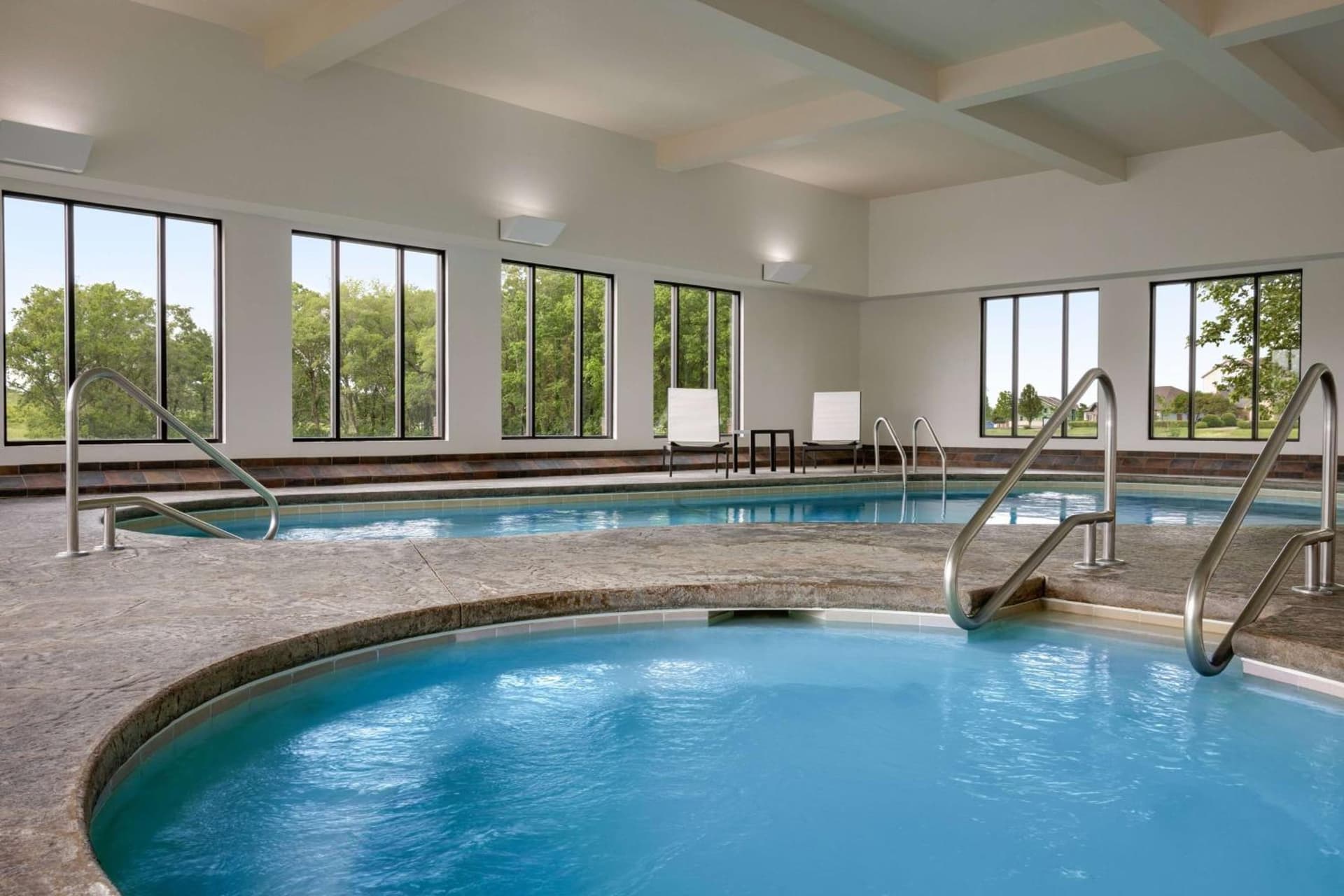 La Quinta Inn & Suites by Wyndham Springfield Airport Rte 66 gallery photo in Springfield, MO — image 84