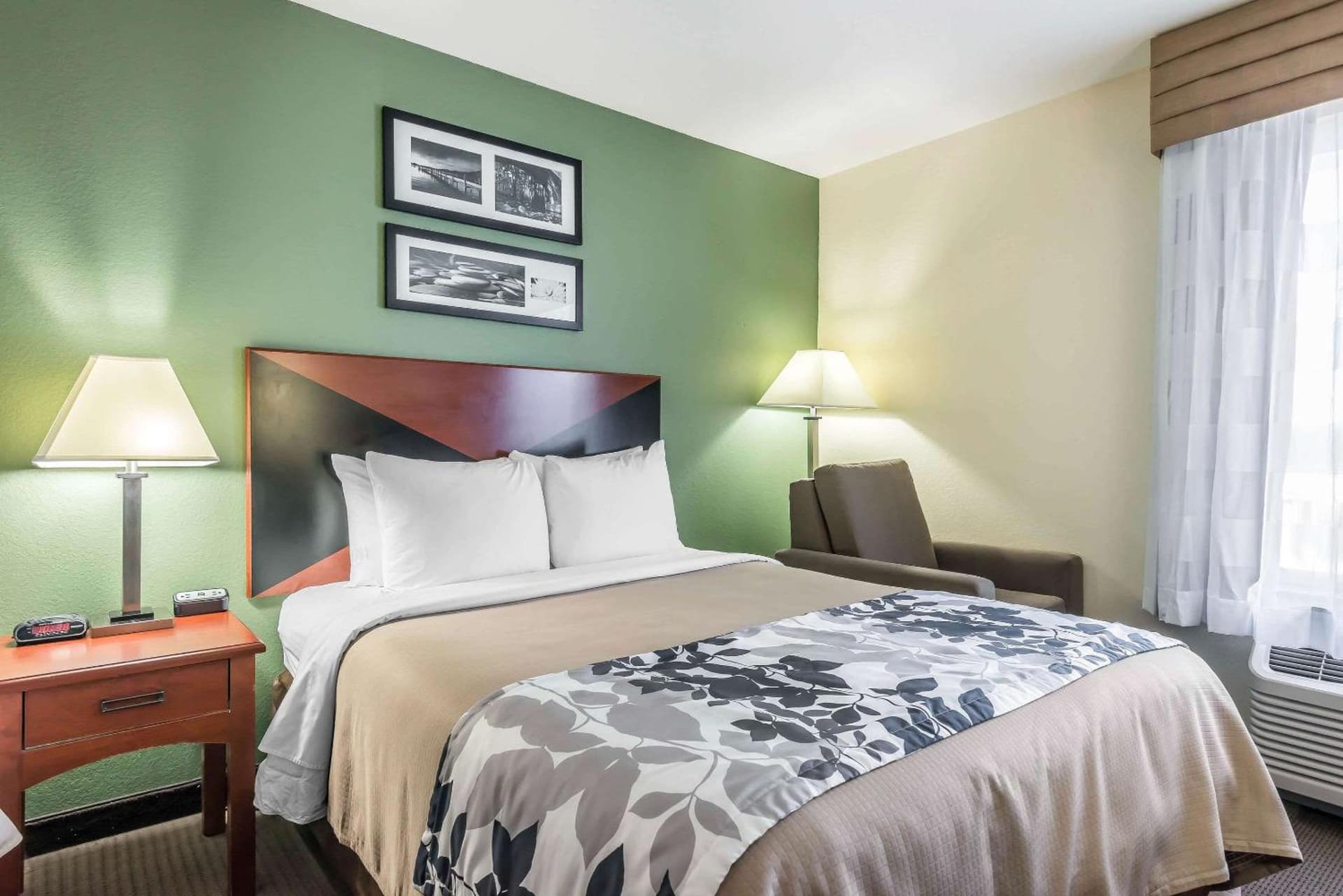Sleep Inn & Suites University-Shands gallery photo in Gainesville, FL — image 14