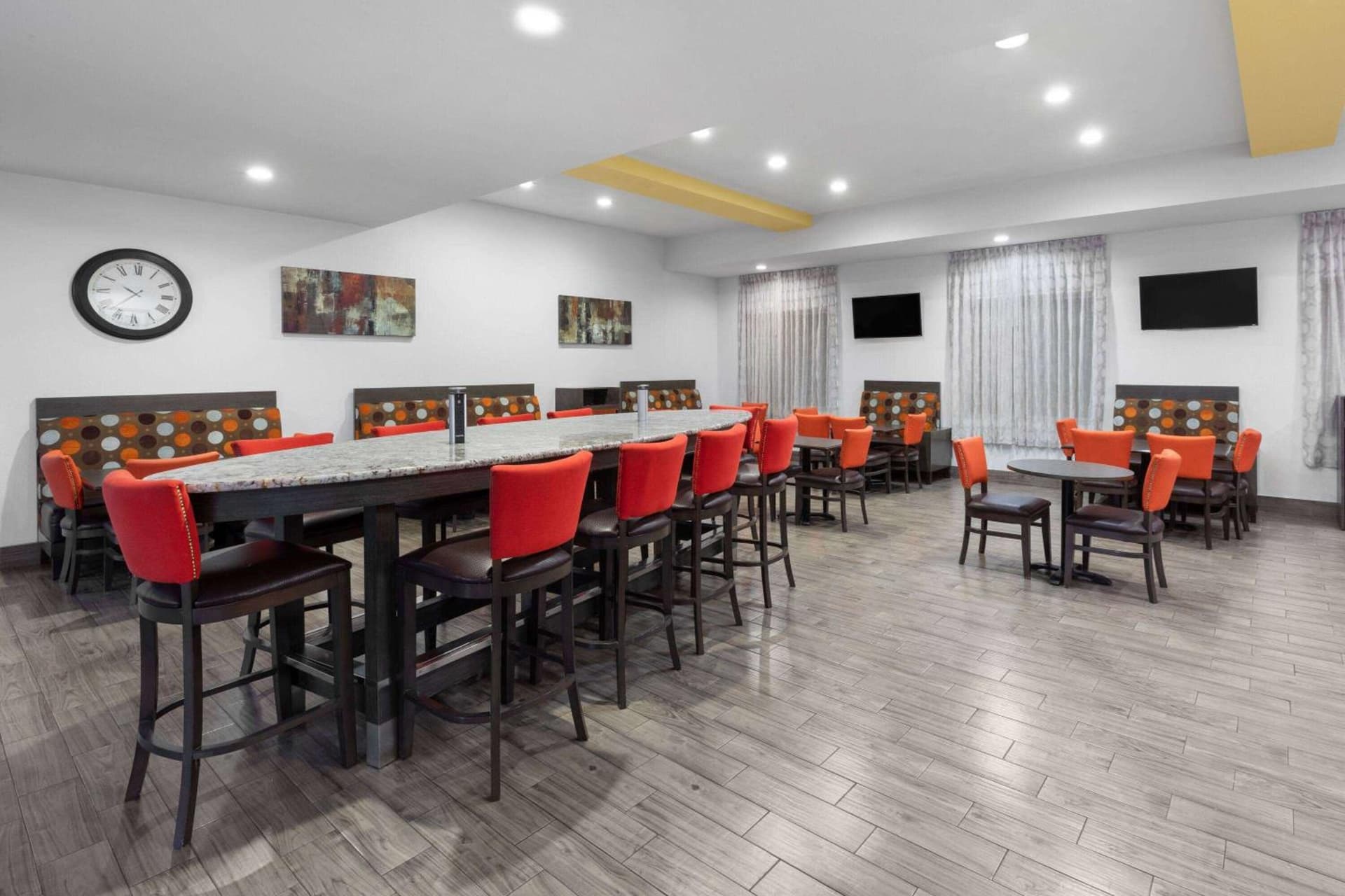 Days Inn & Suites by Wyndham Lubbock Medical Center gallery photo in Lubbock, TX — image 50