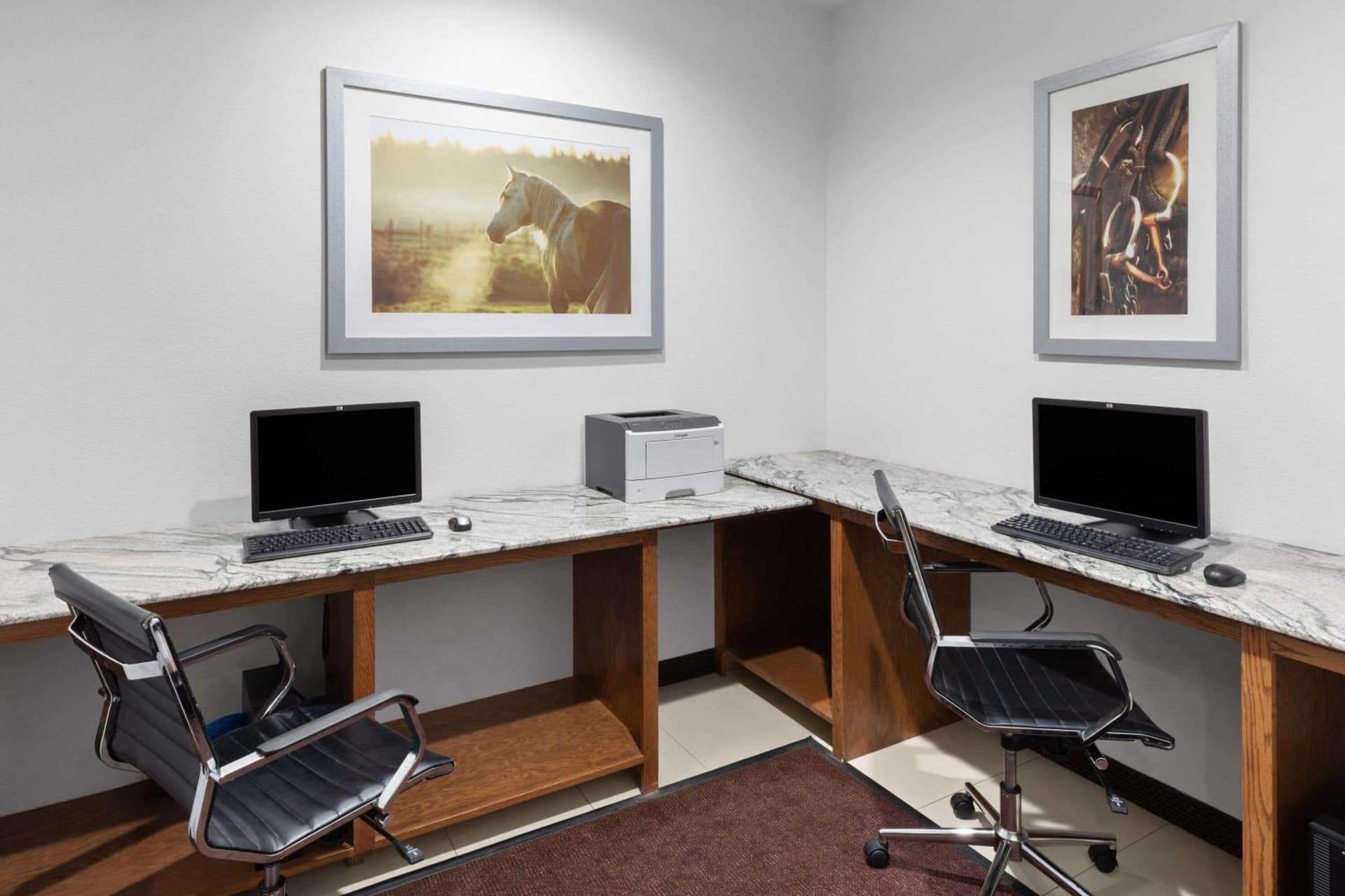 Days Inn & Suites by Wyndham Lubbock Medical Center gallery photo in Lubbock, TX — image 41