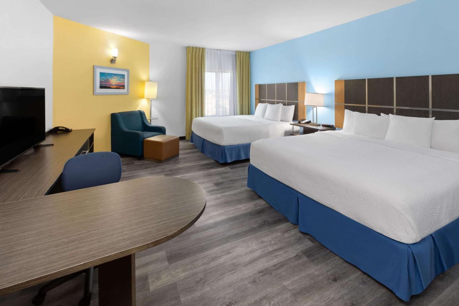 Days Inn & Suites by Wyndham Lubbock Medical Center gallery photo in Lubbock, TX — image 18